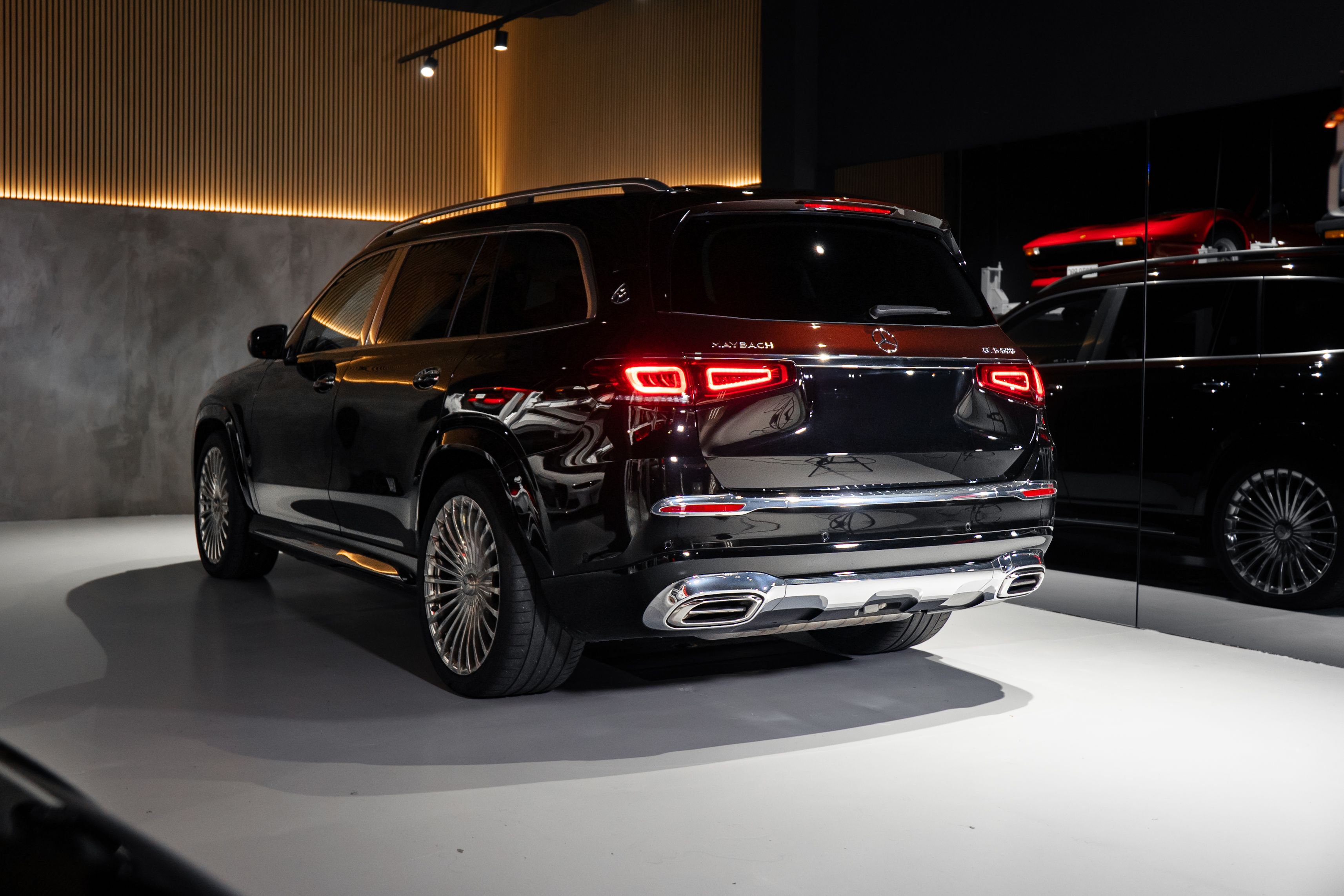Mercedes-AMG Maybach GLS600 — foto 14