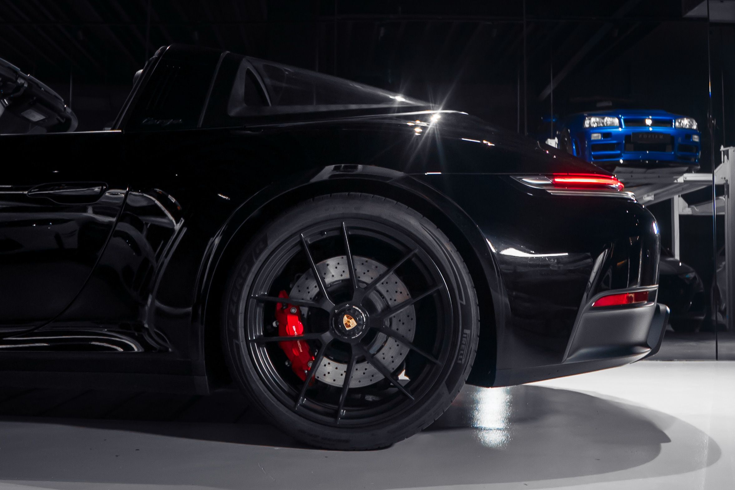 Porsche 911 Targa 4 GTS  — photo 17