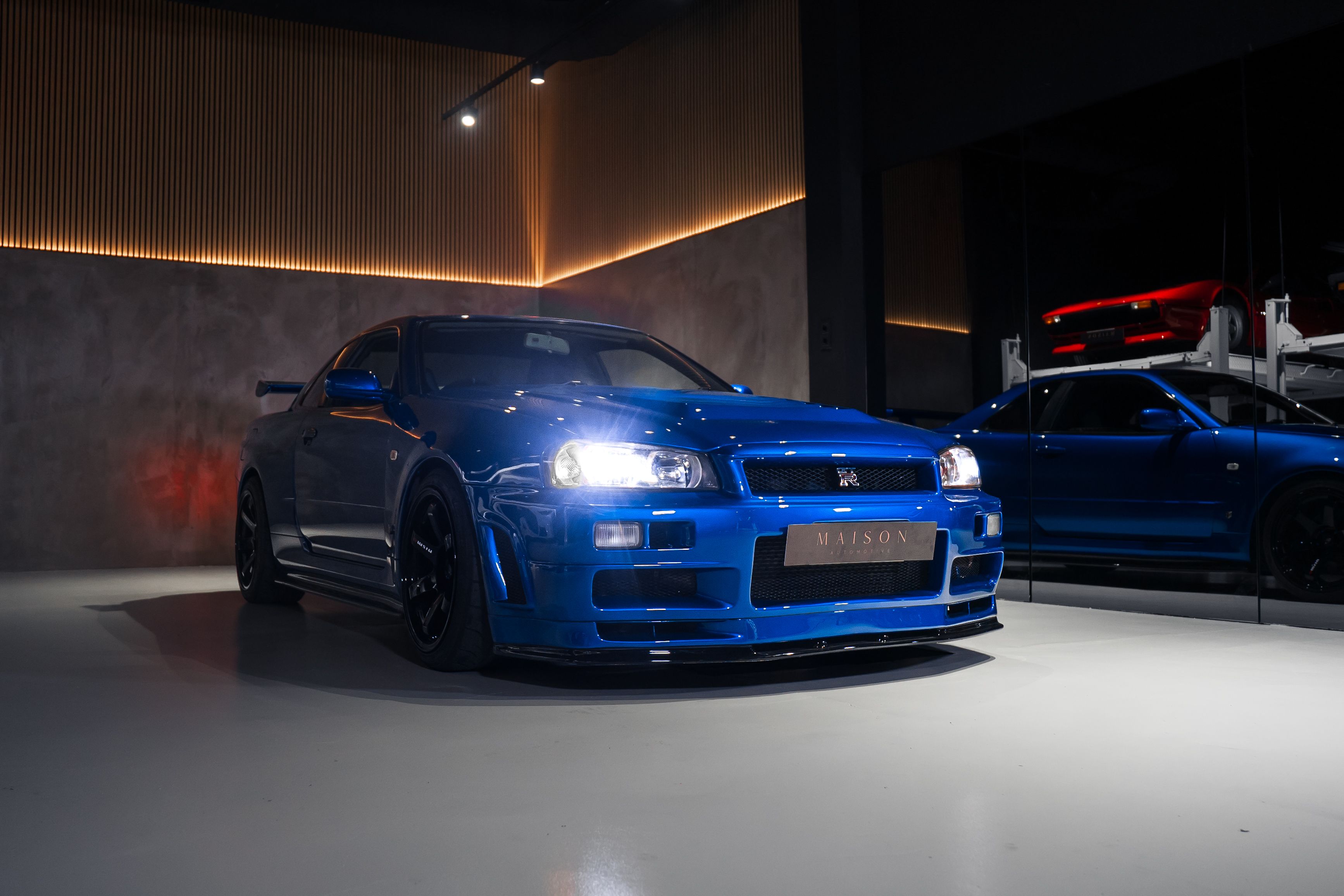 Nissan  Skyline GT-R R34 — foto 5