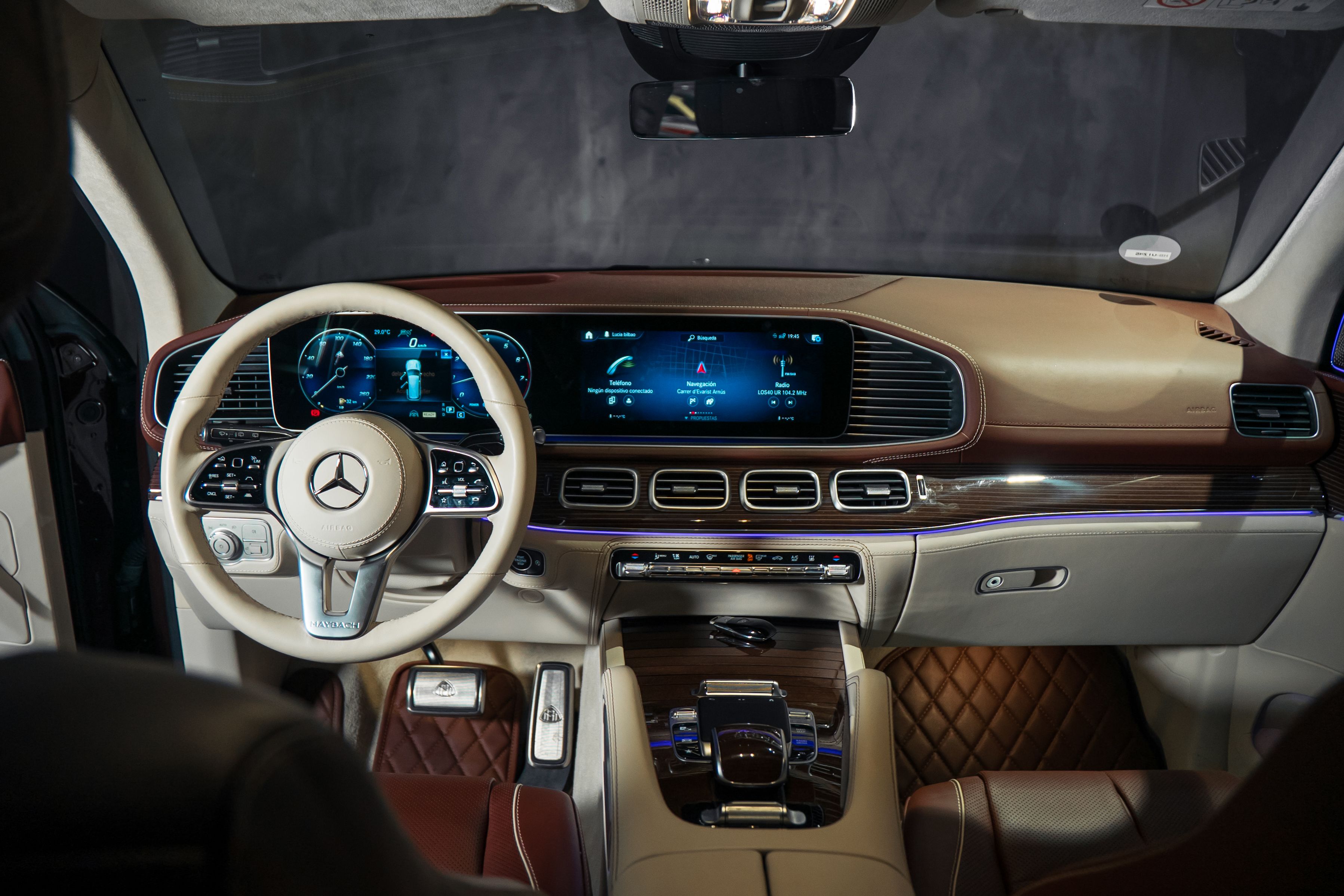 Mercedes-AMG Maybach GLS600 — foto 7