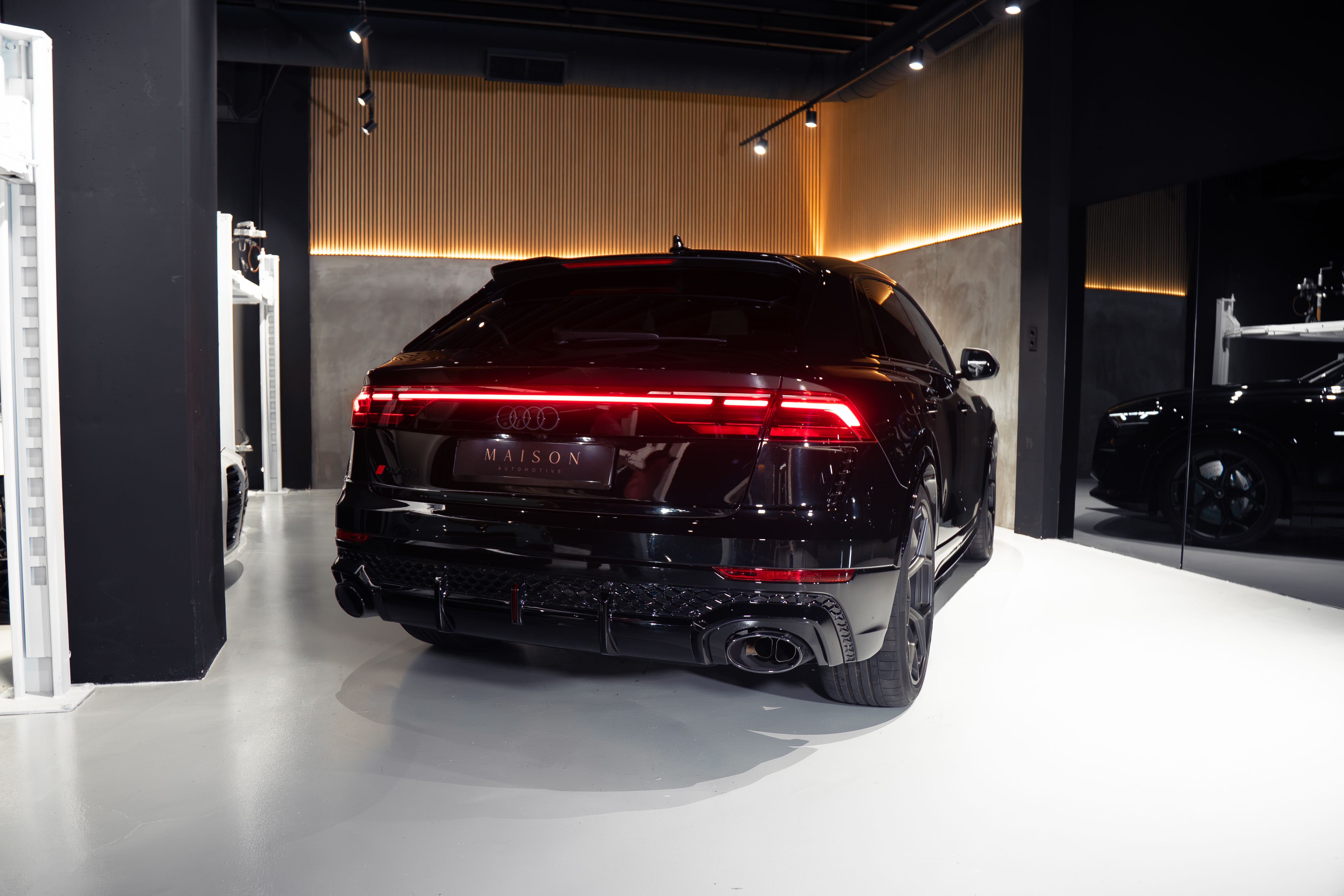 Audi RSQ8 Performance  — photo 15