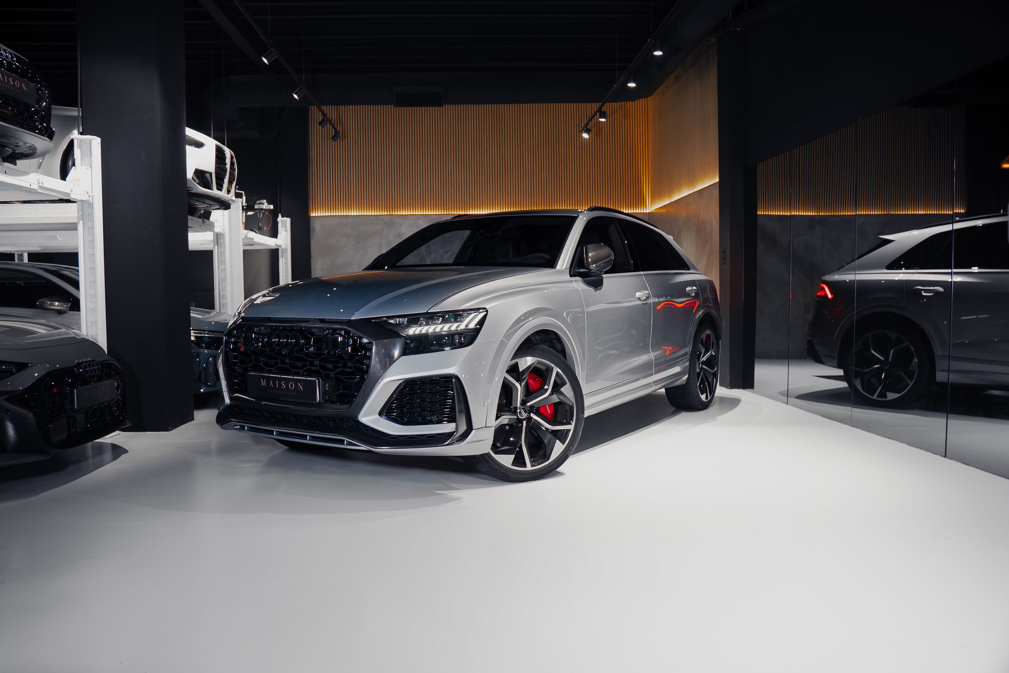 Audi RSQ8 