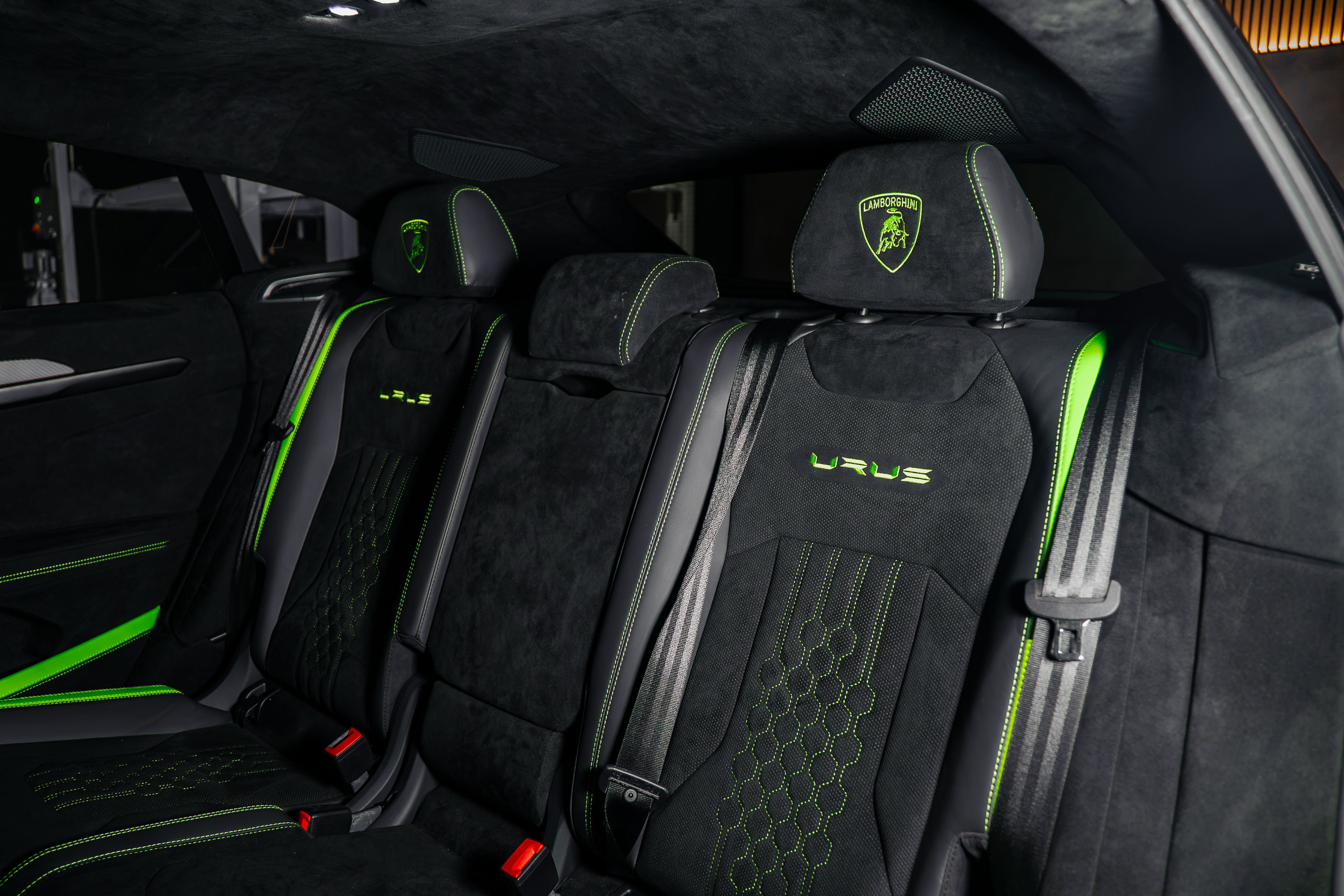 Lamborghini Urus Performante — photo 10