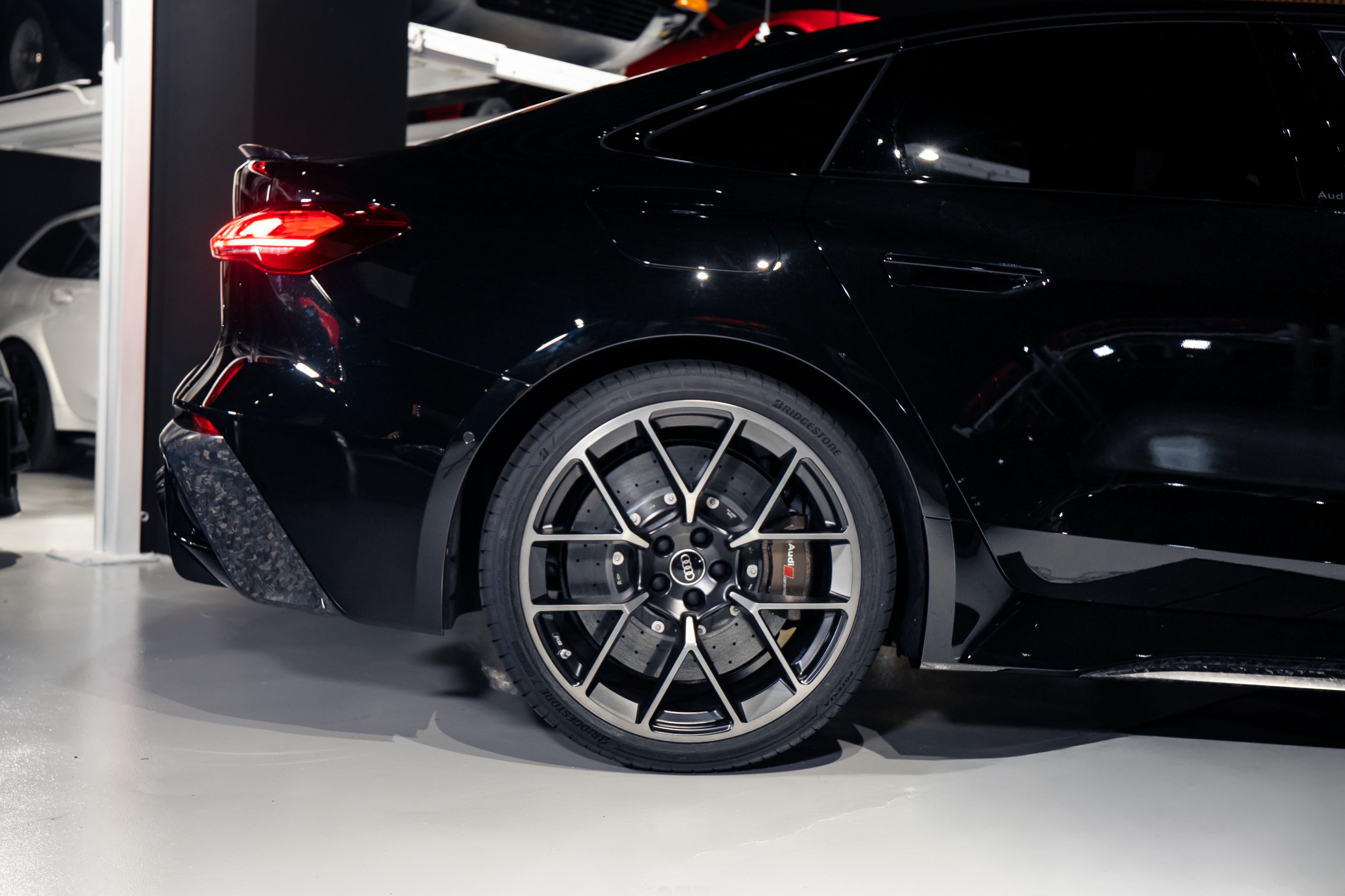 Audi RS5 Sedan  — foto 14