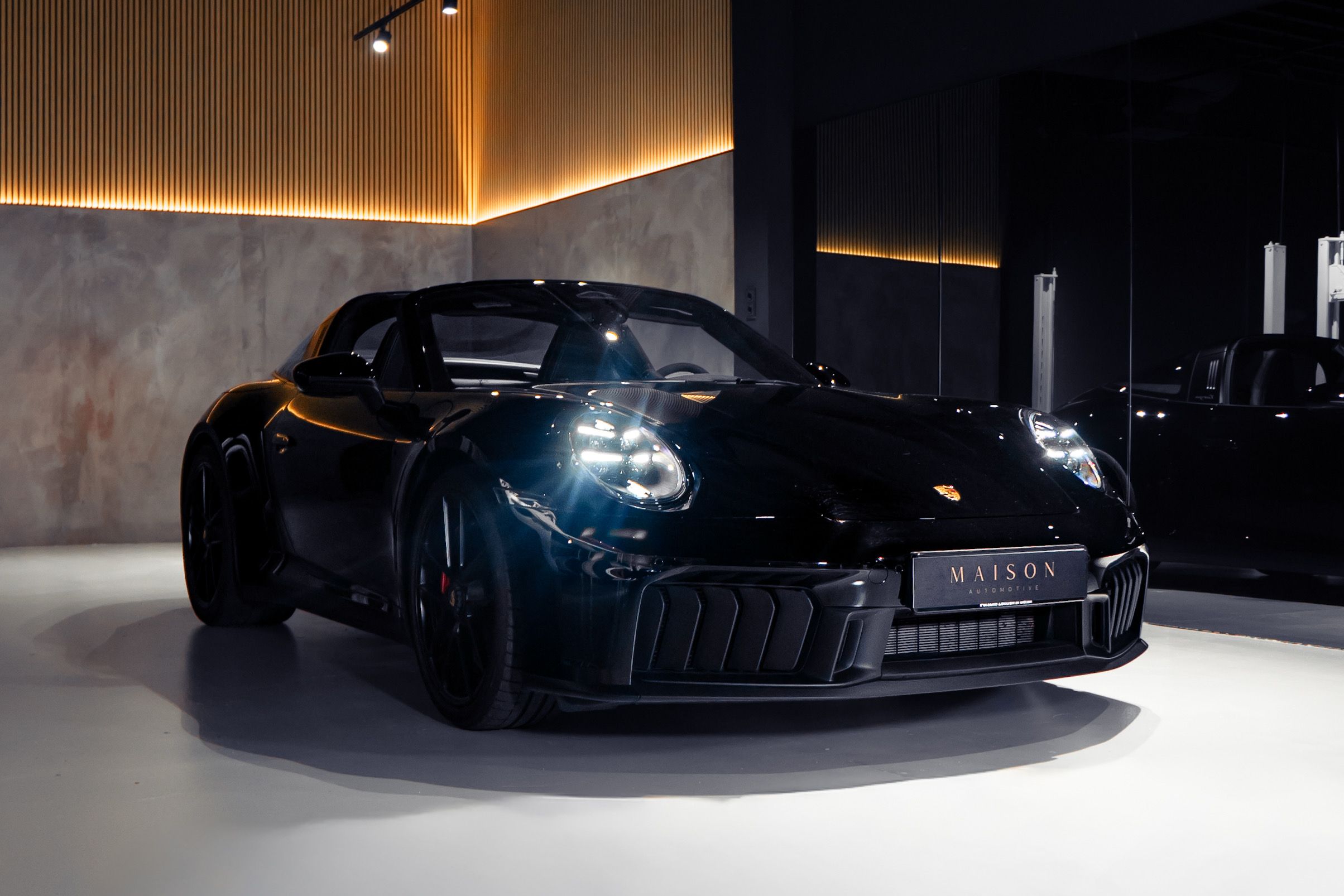 Porsche 911 Targa 4 GTS  — photo 9