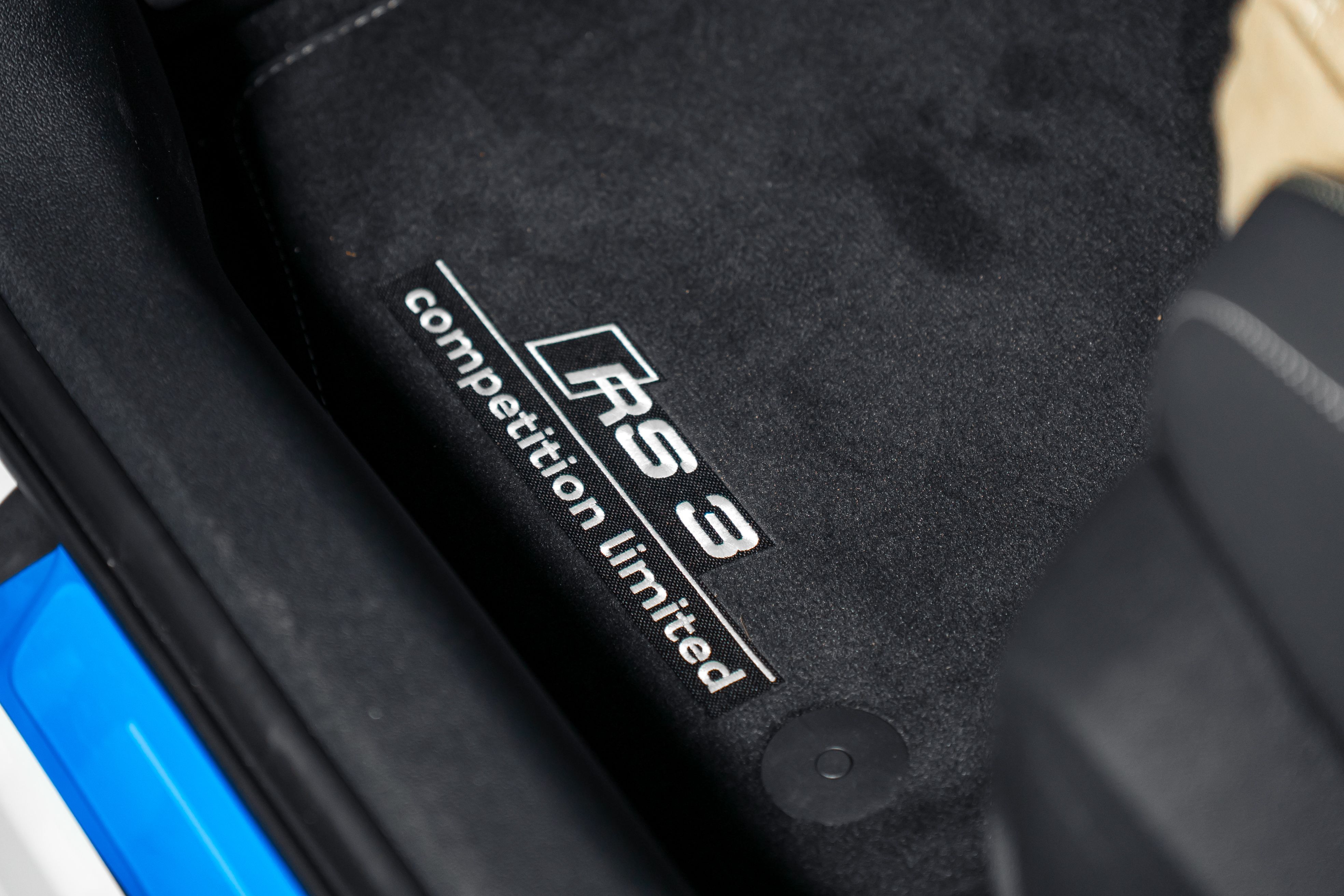 Audi RS3 Competition — photo 14