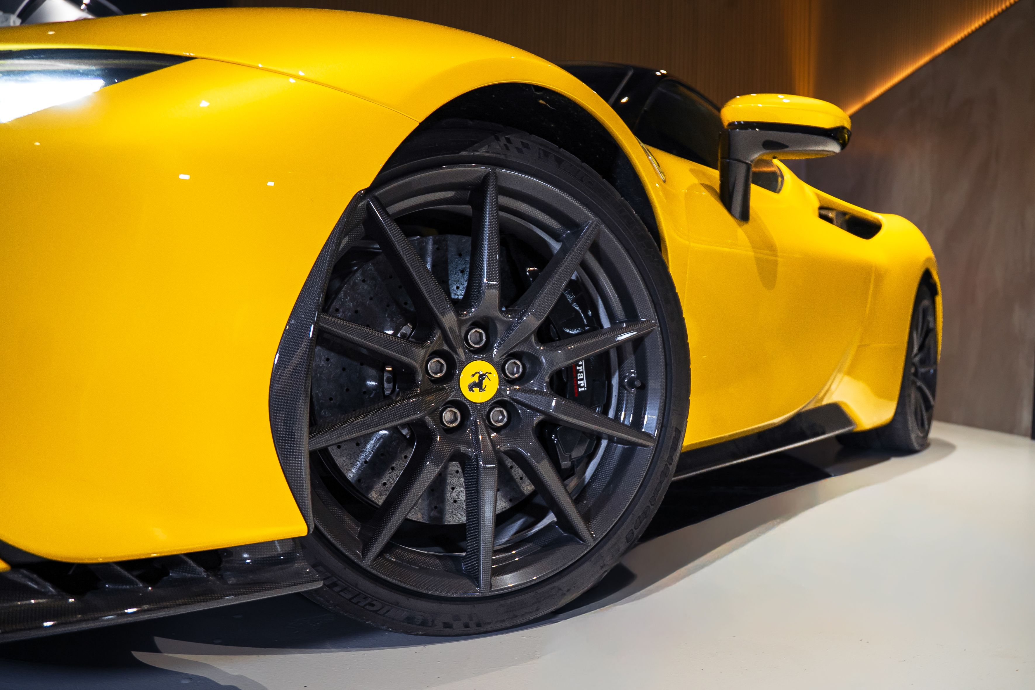 Ferrari SF90 Stradale  — photo 4
