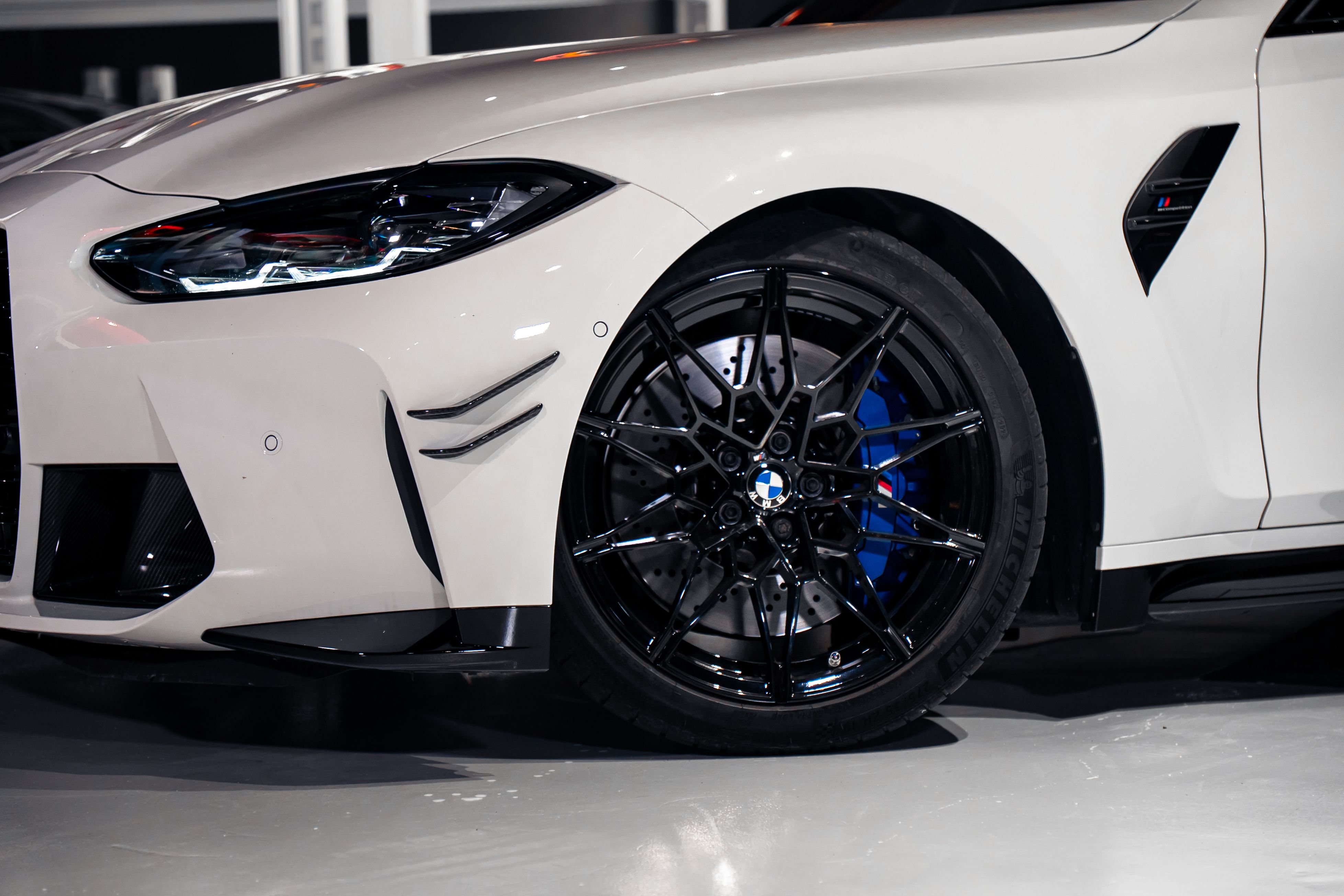 BMW M M3 Competition — foto 6