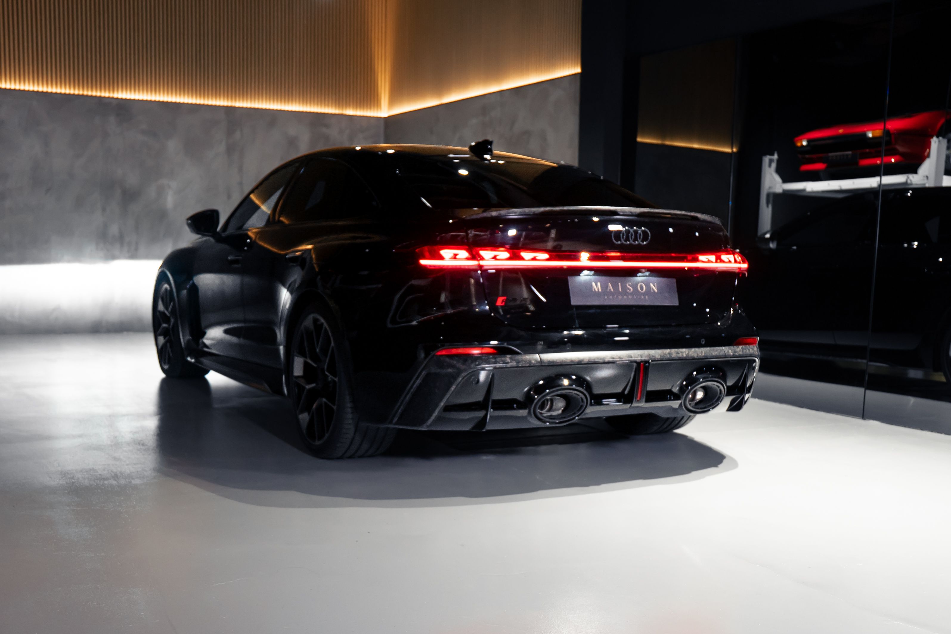 Audi RS5 Sedan  — foto 16