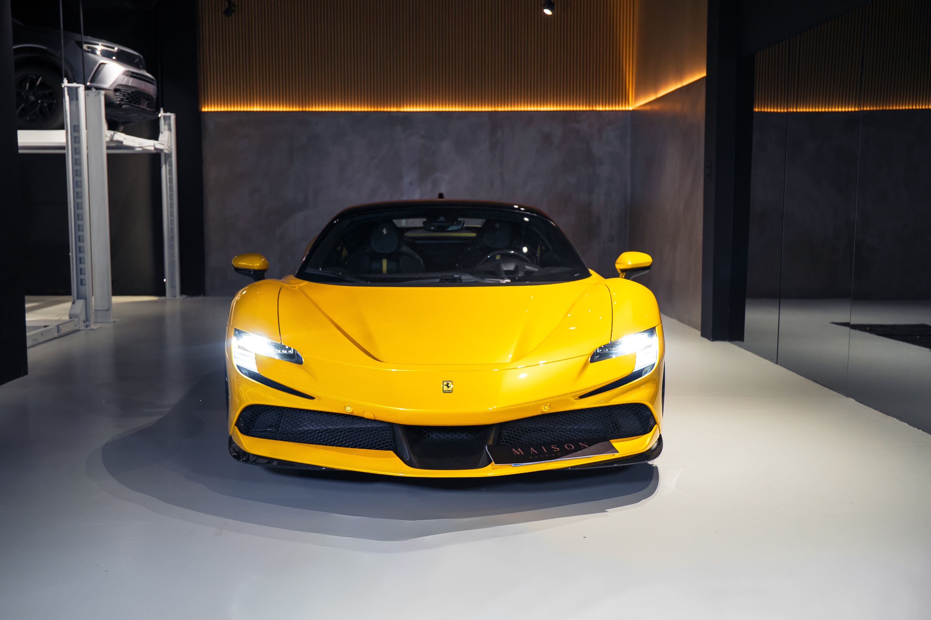 Ferrari SF90 Stradale  — photo 2