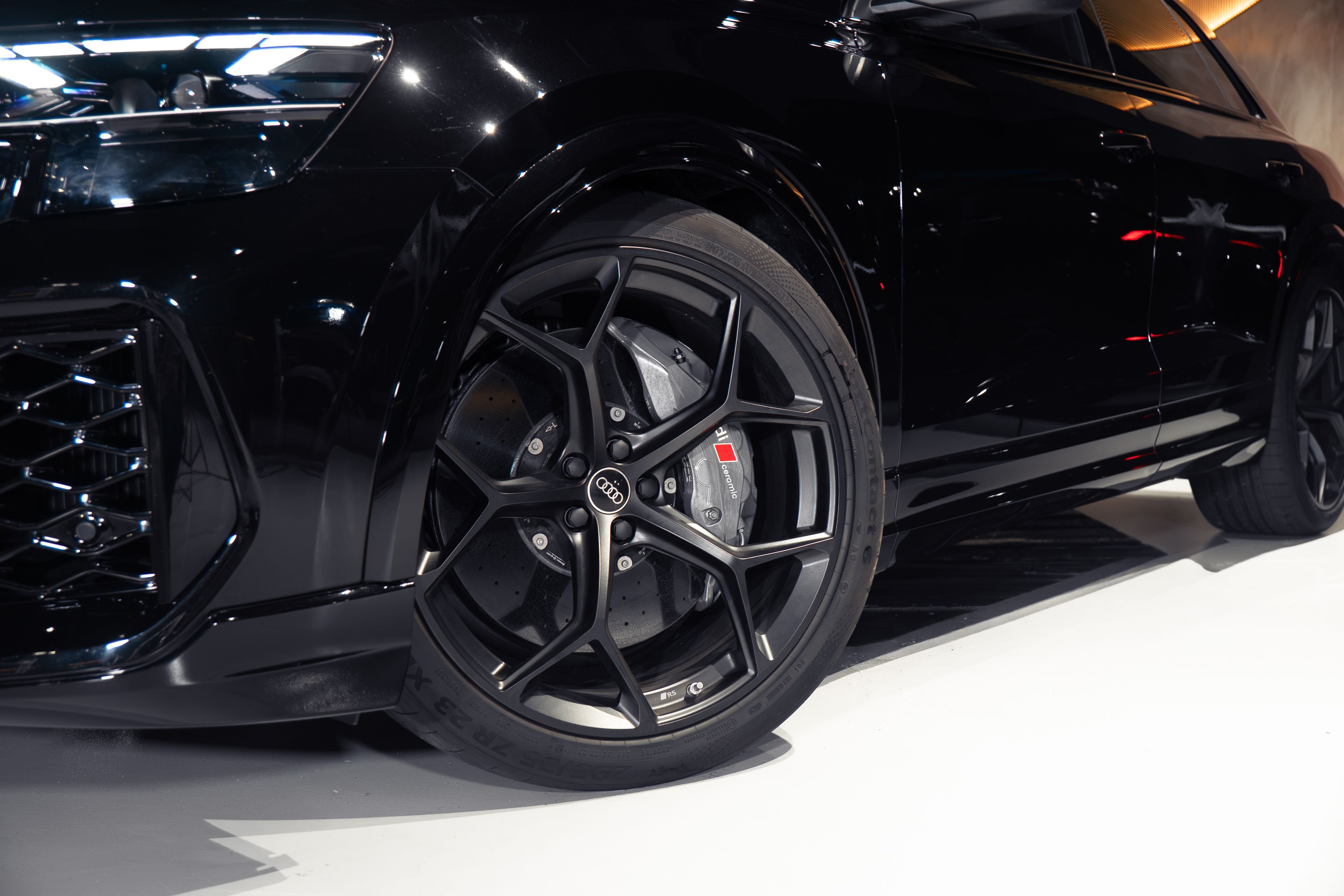 Audi RSQ8 Performance  — photo 2