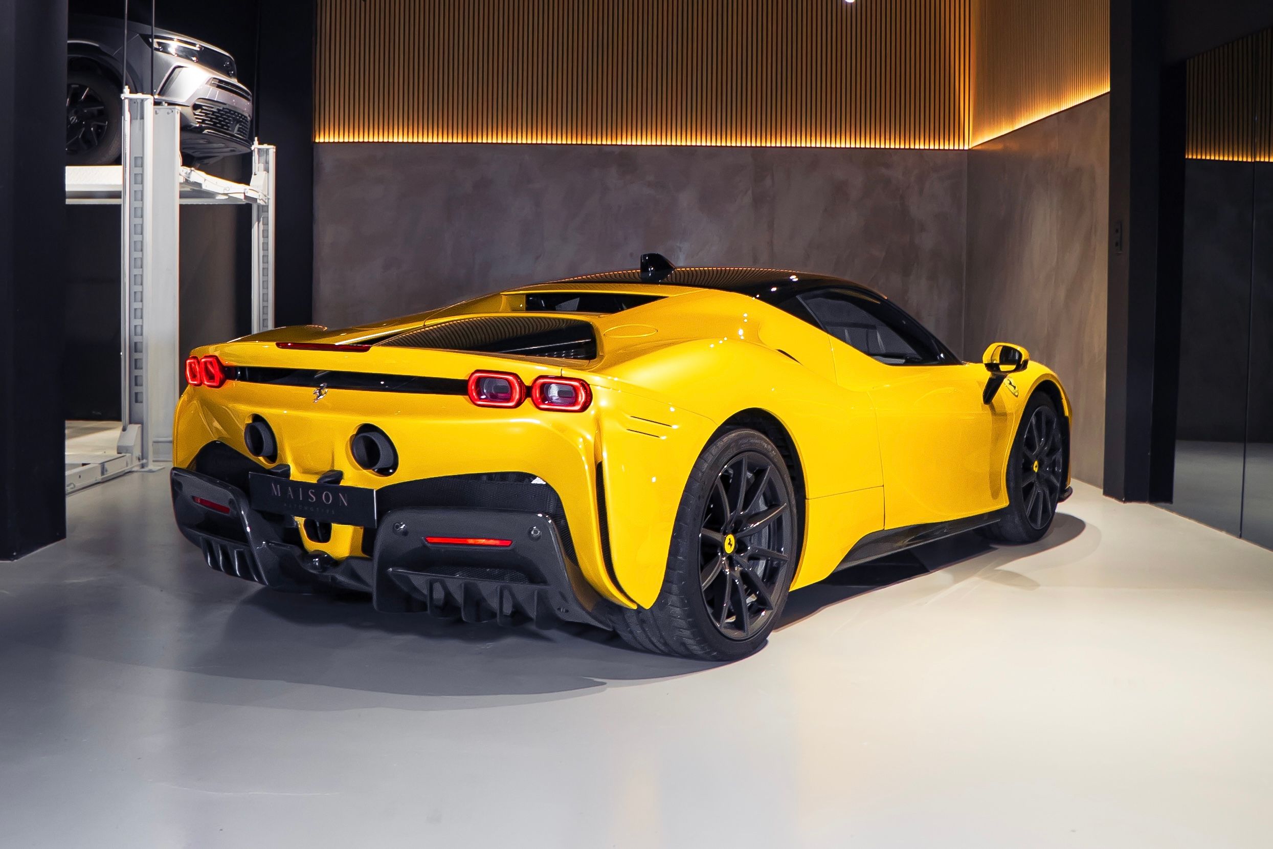 Ferrari SF90 Stradale  — photo 12