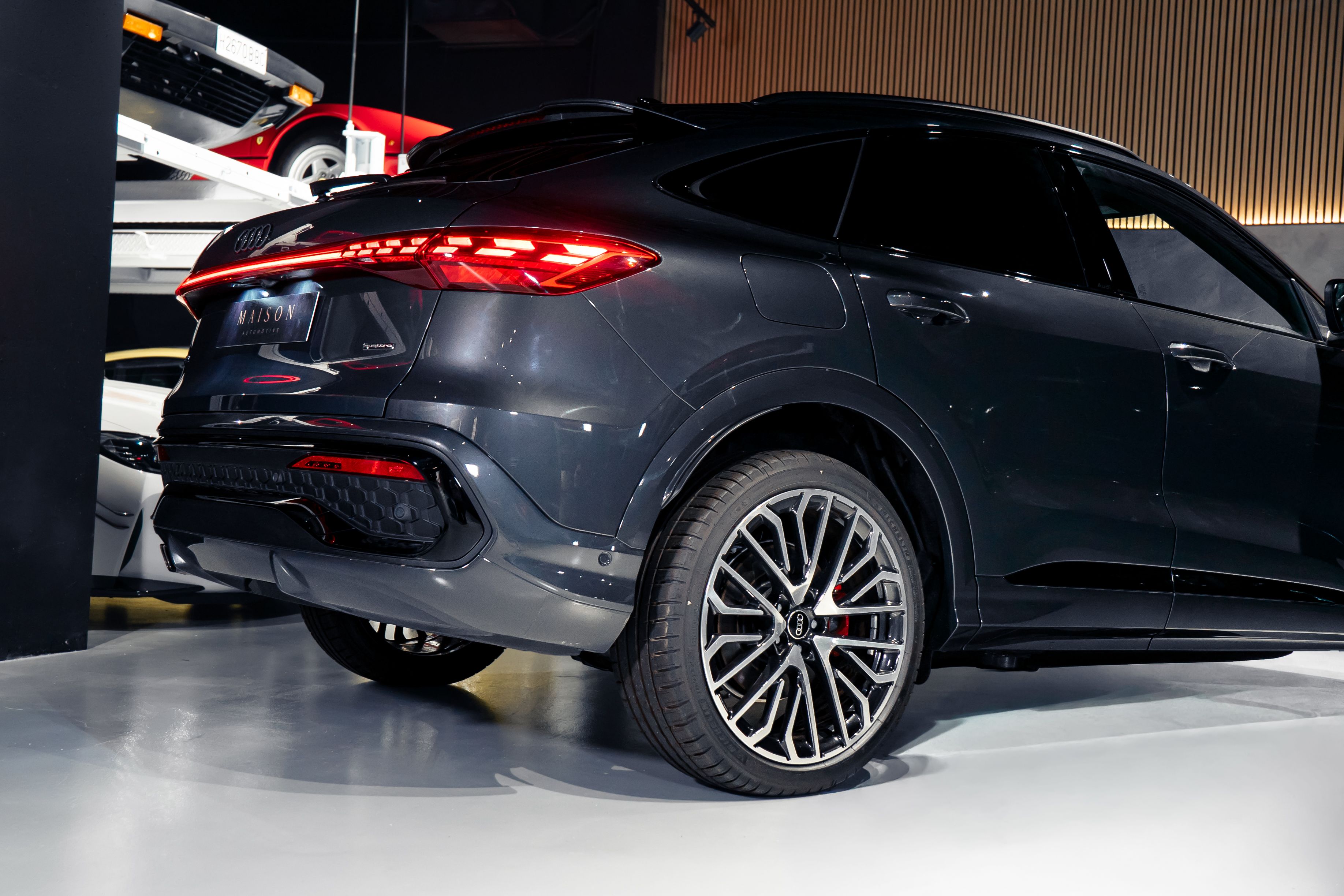 Audi Q5 Sportback  — foto 15