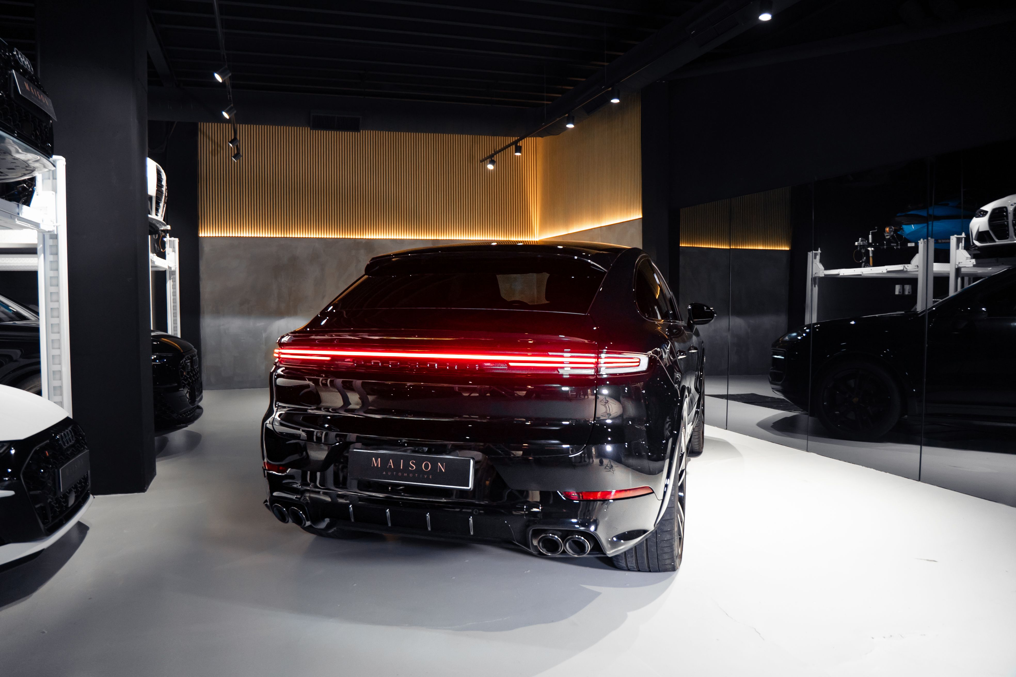 Porsche Cayenne  — photo 15