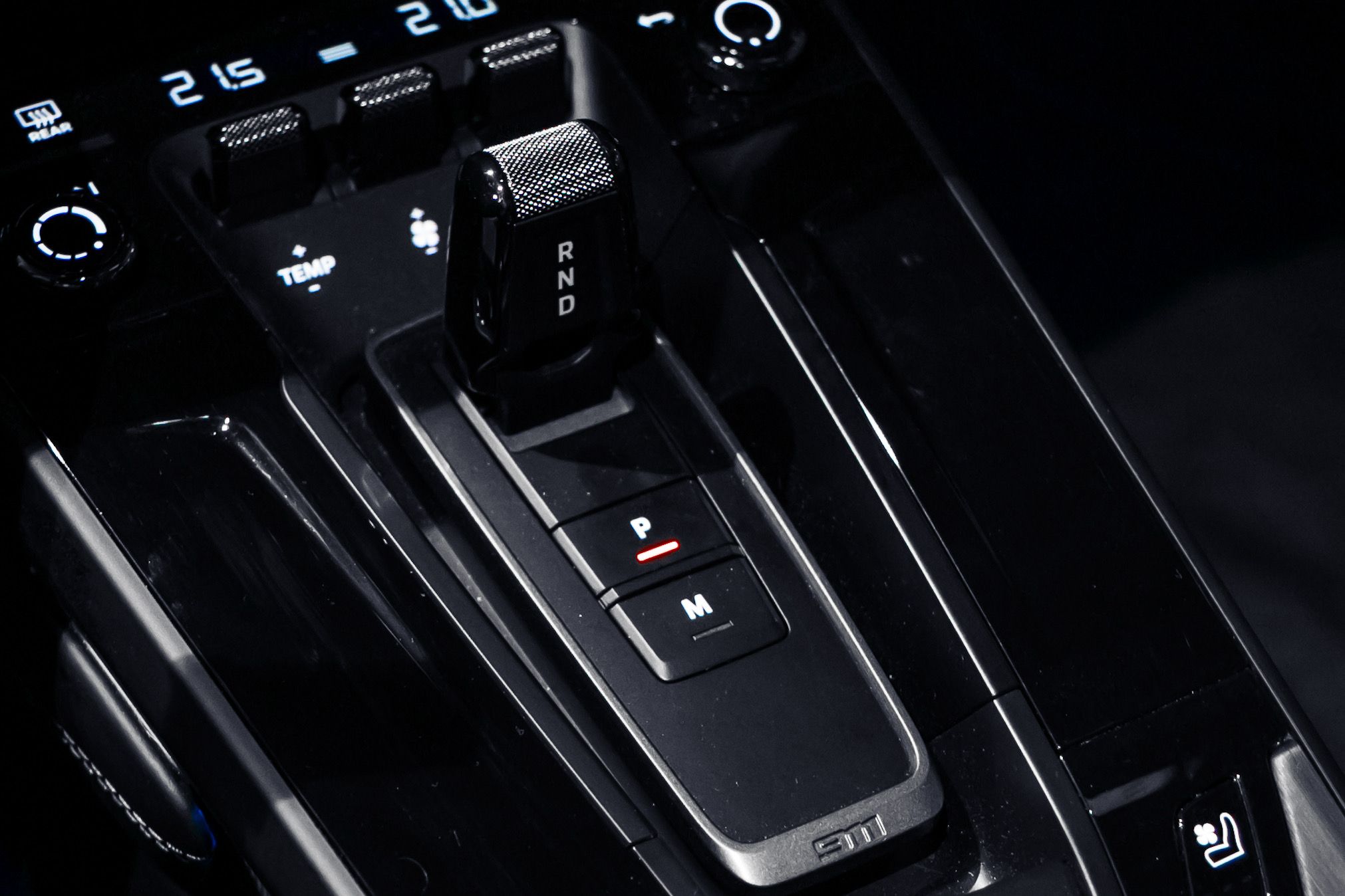 Porsche 911 Targa 4 GTS  — photo 13