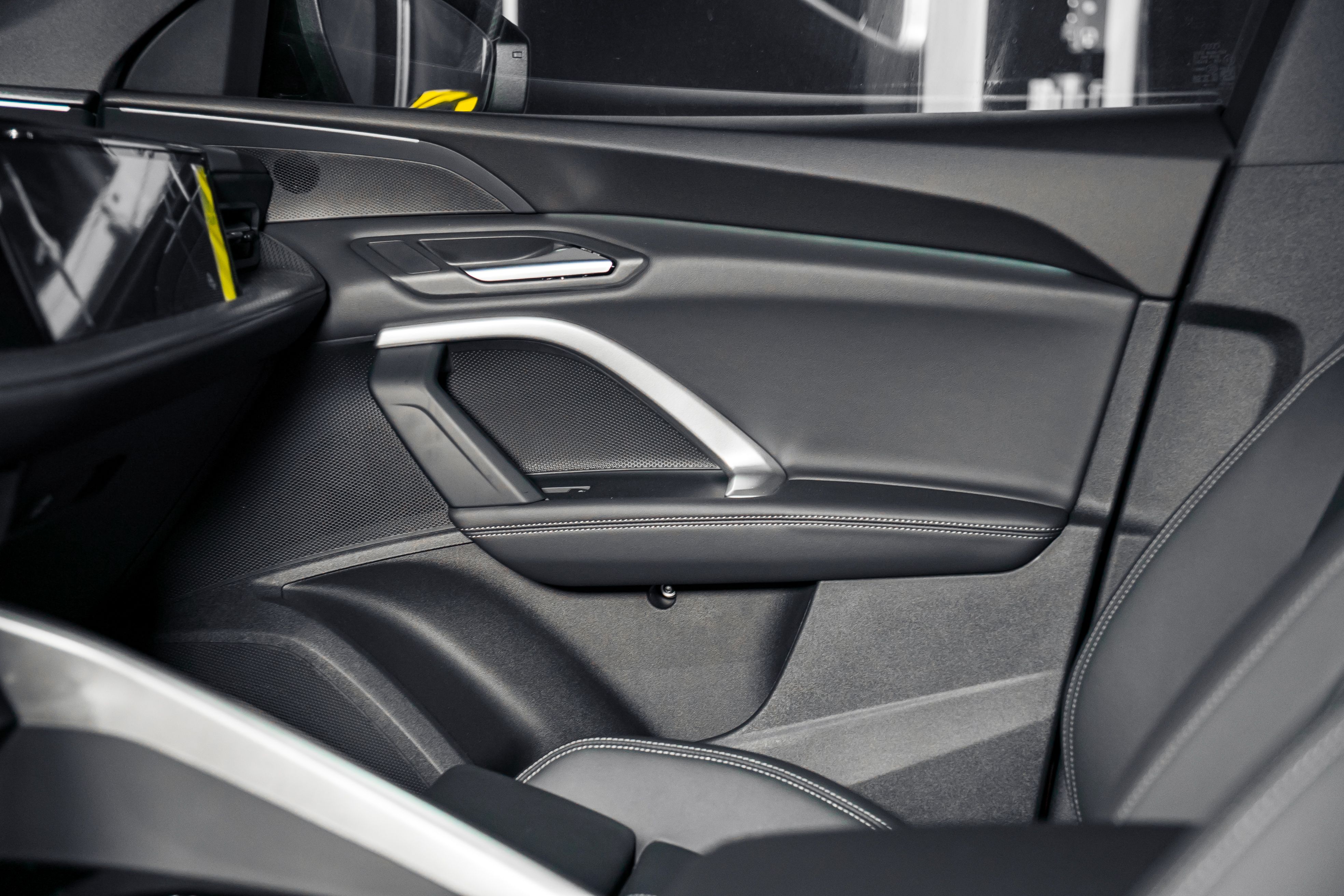Audi Q5 Sportback  — foto 13