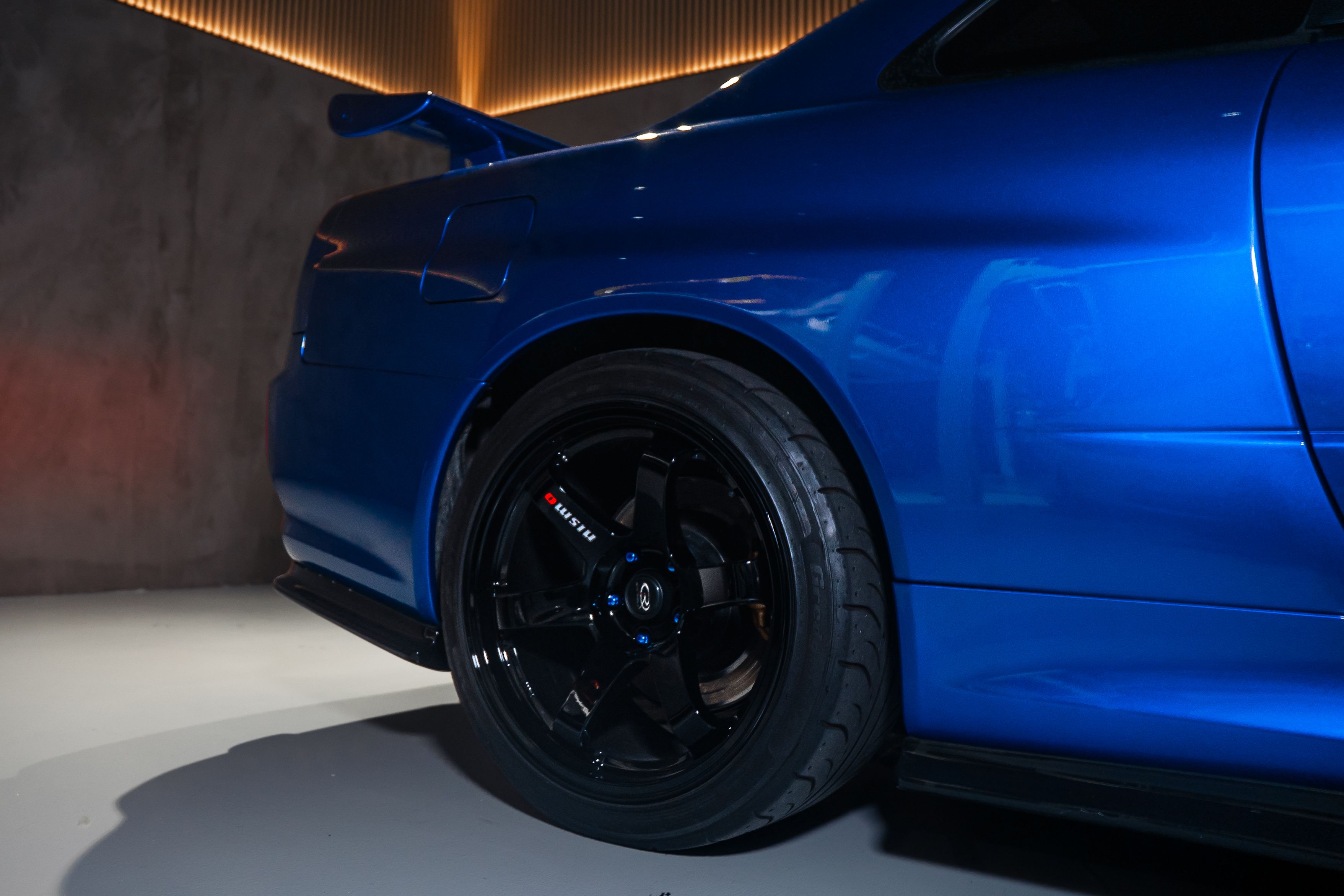Nissan  Skyline GT-R R34 — foto 16