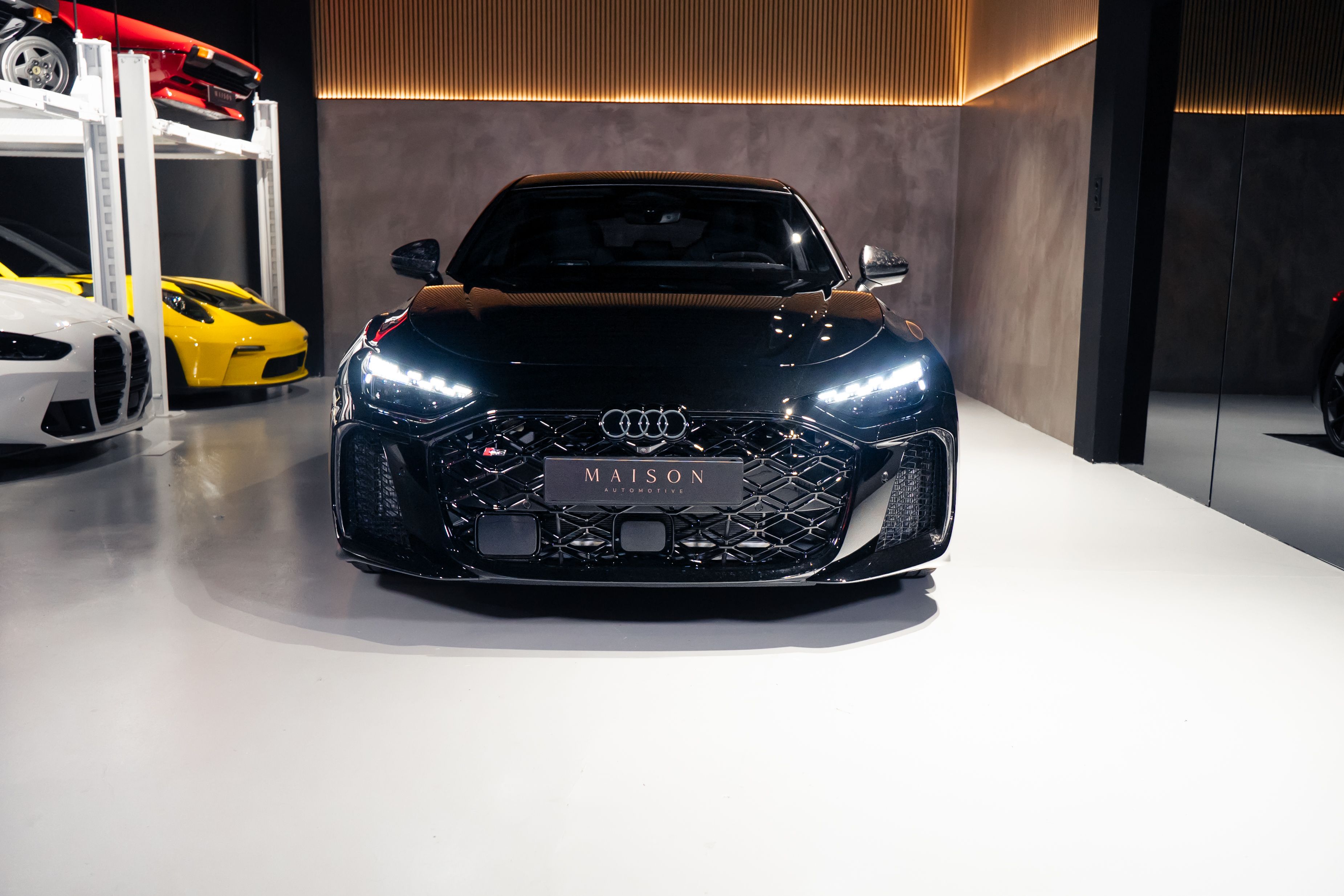 Audi RS5 Sedan  — foto 2
