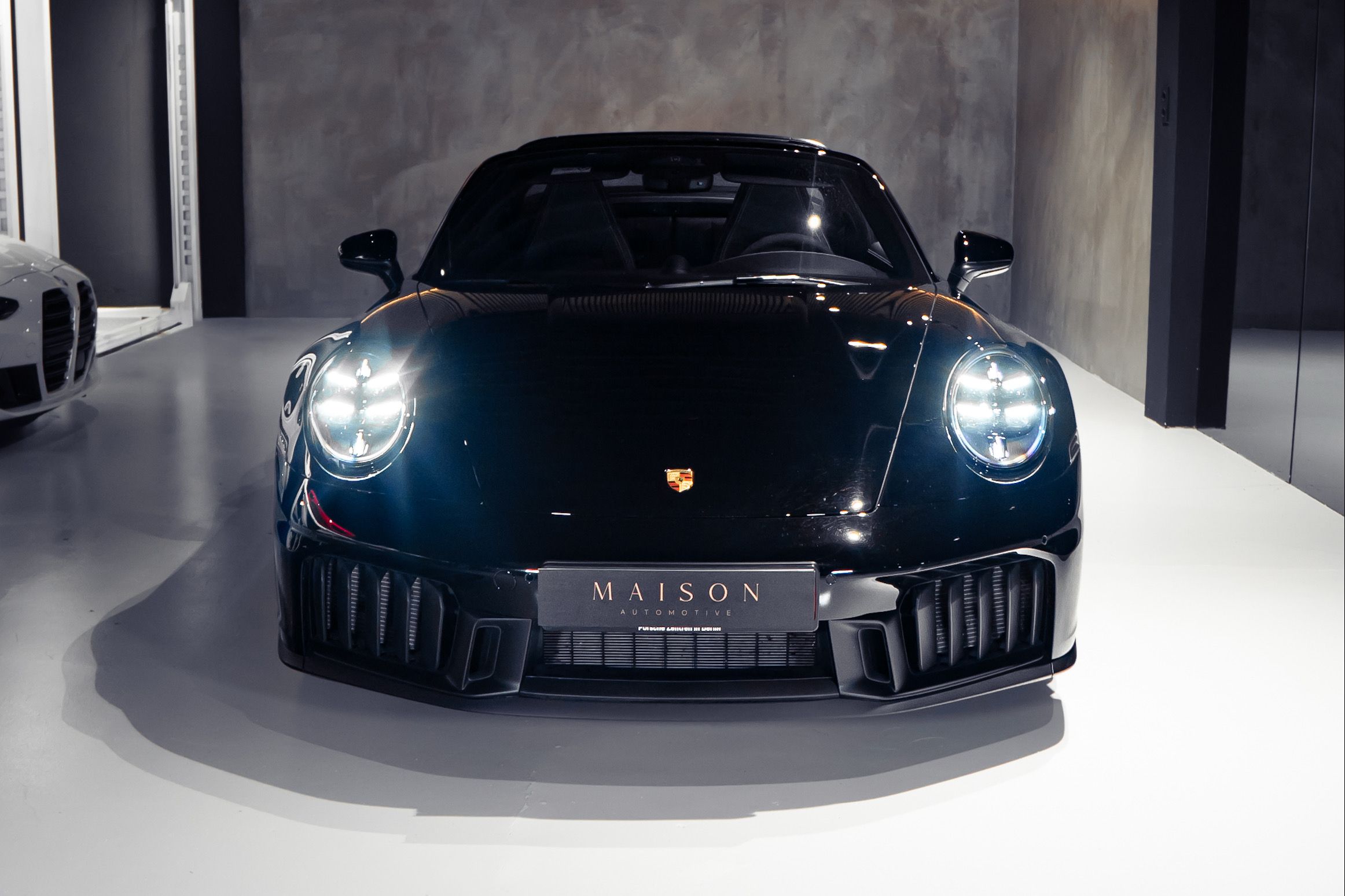Porsche 911 Targa 4 GTS  — photo 2