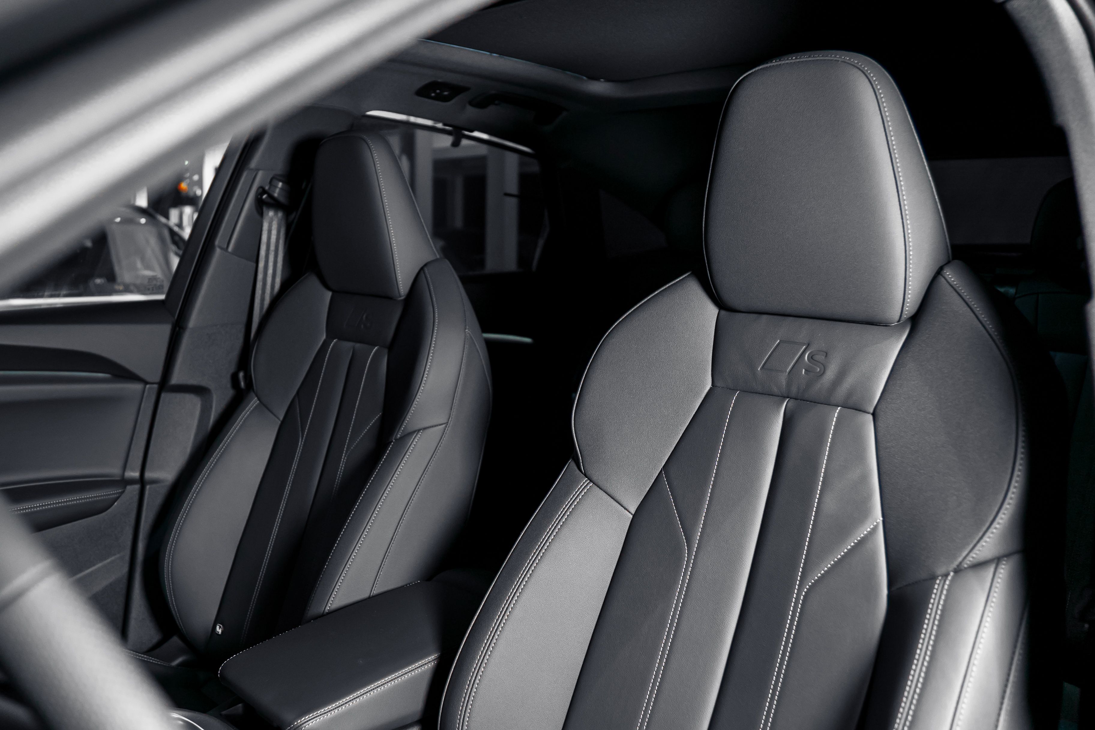 Audi Q5 Sportback  — foto 8