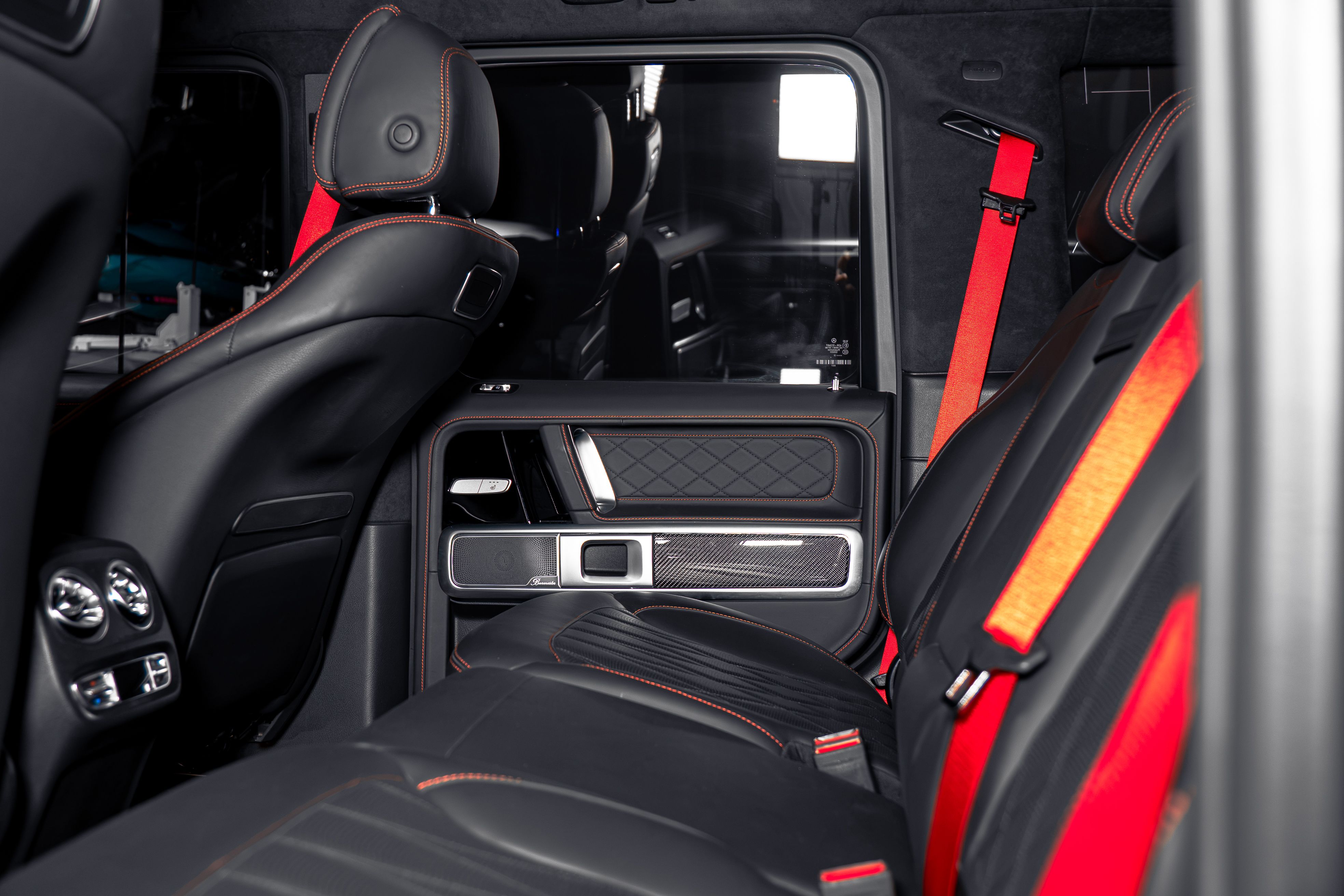 Mercedes-AMG G63 — foto 11