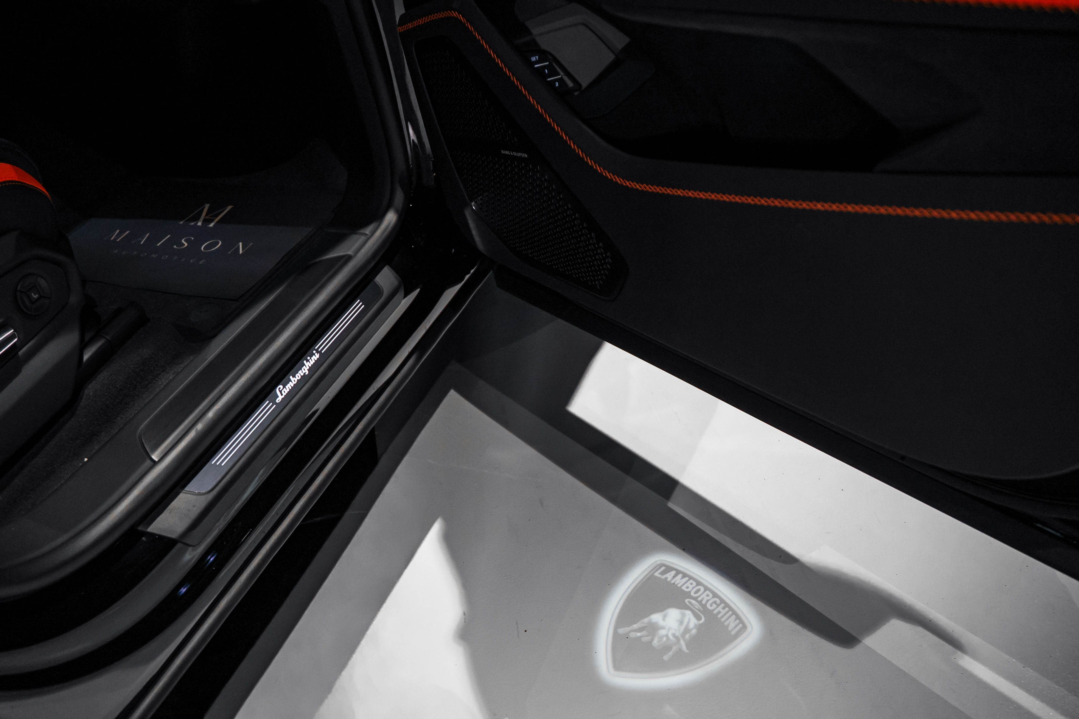 Lamborghini Urus — foto 10