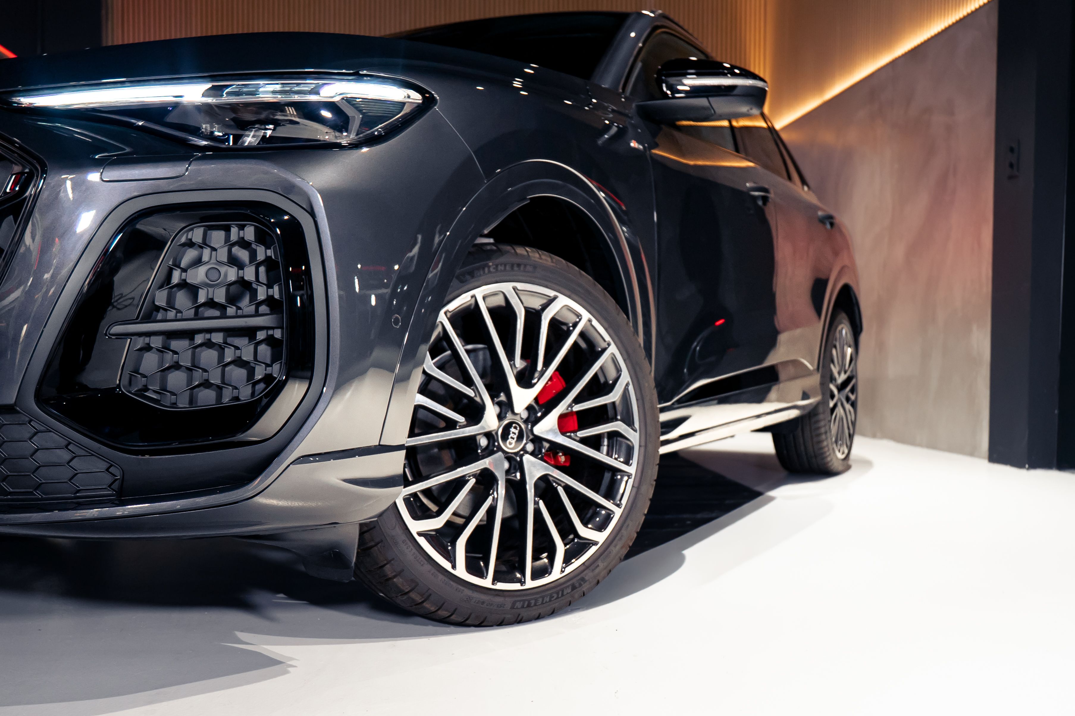 Audi Q5 Sportback  — foto 2