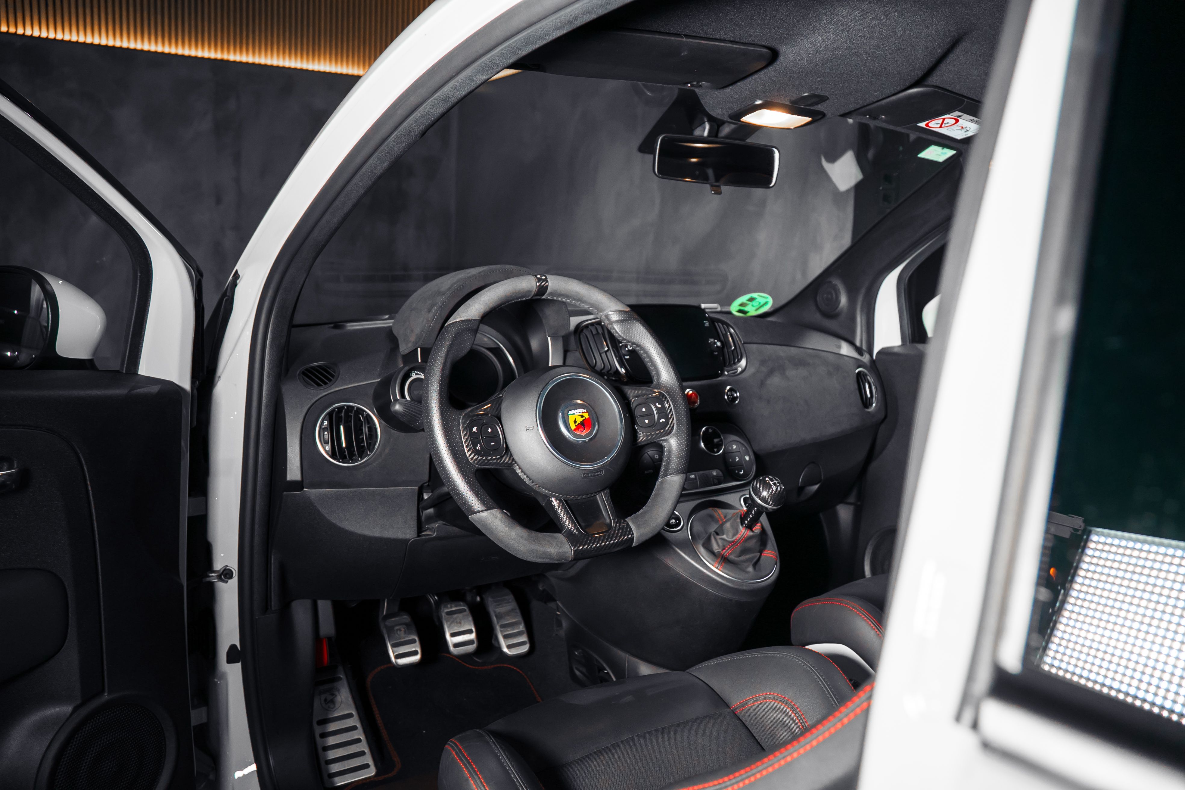 Abarth 695 Essesse — photo 10