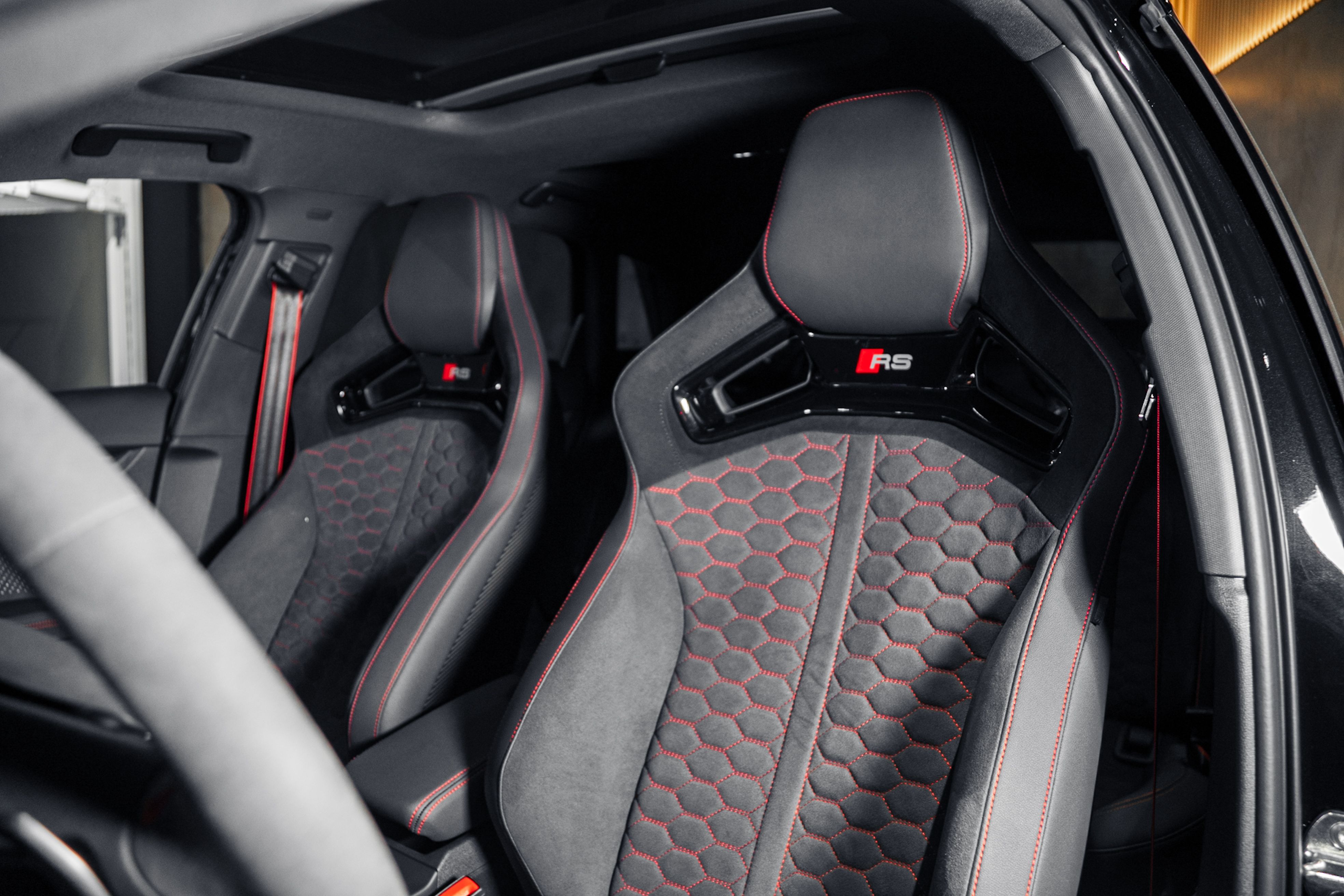 Audi RS3 Sportback — foto 7