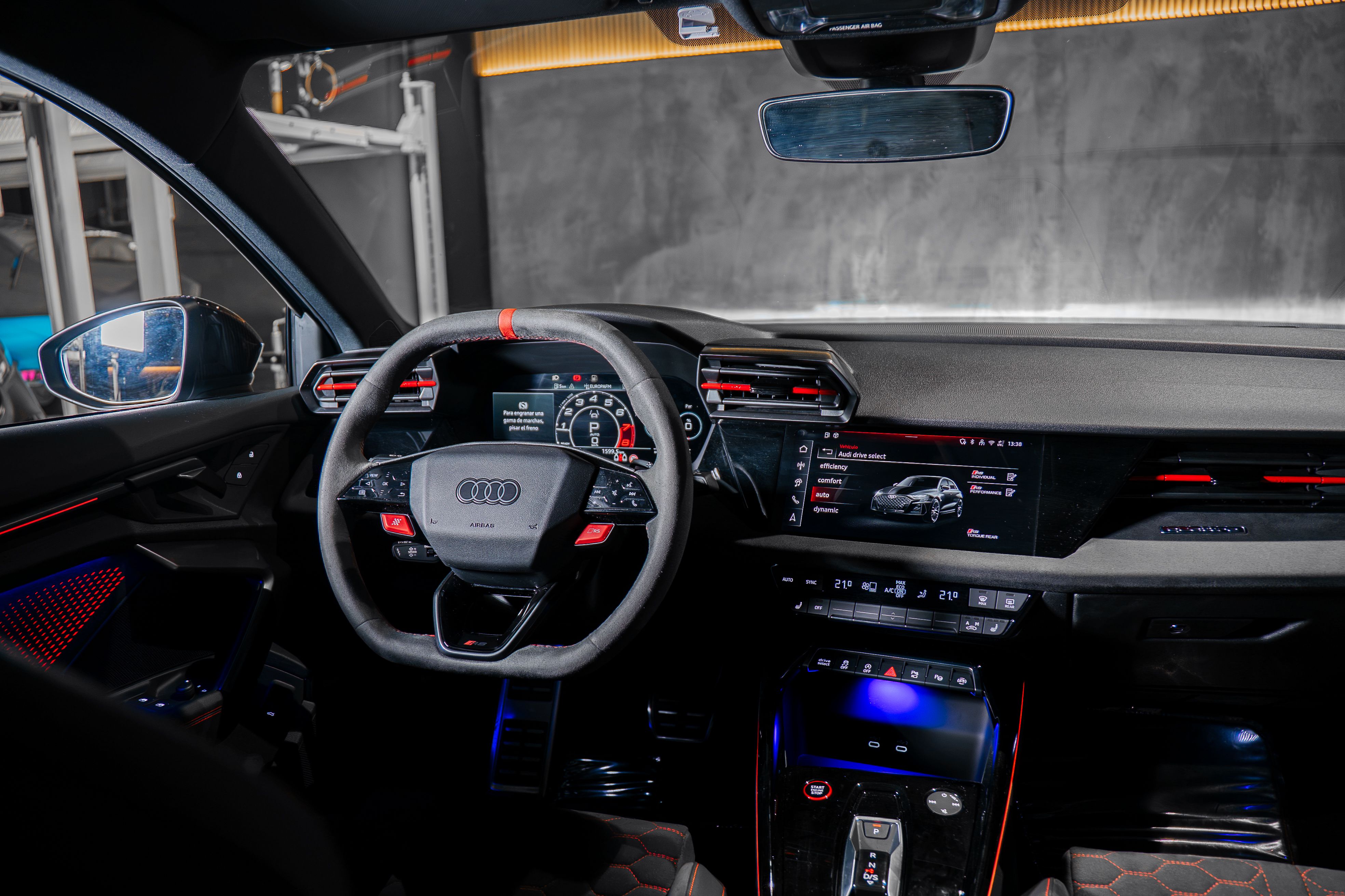 Audi RS3 Sportback  — foto 11