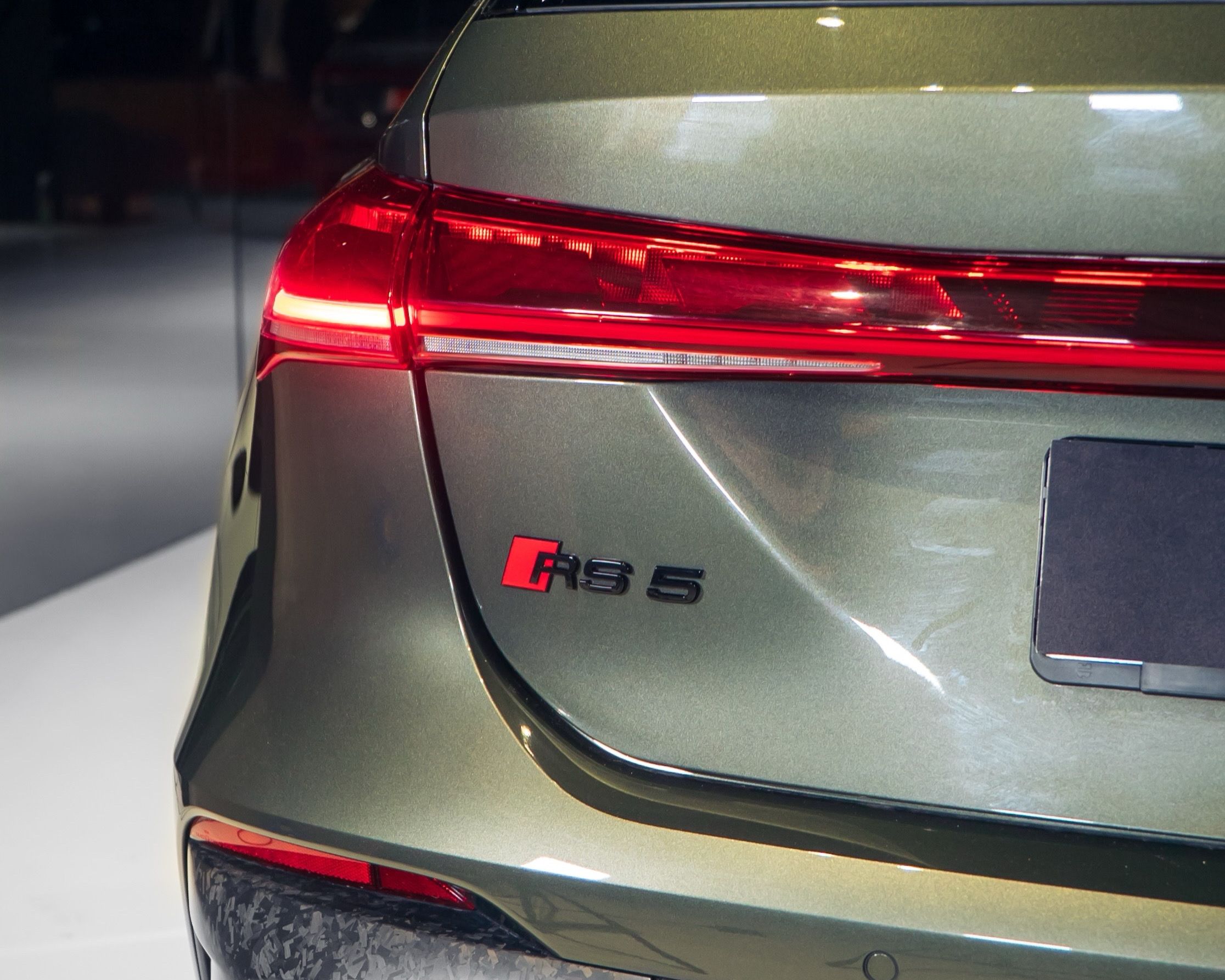 Audi RS5 Avant  — photo 12
