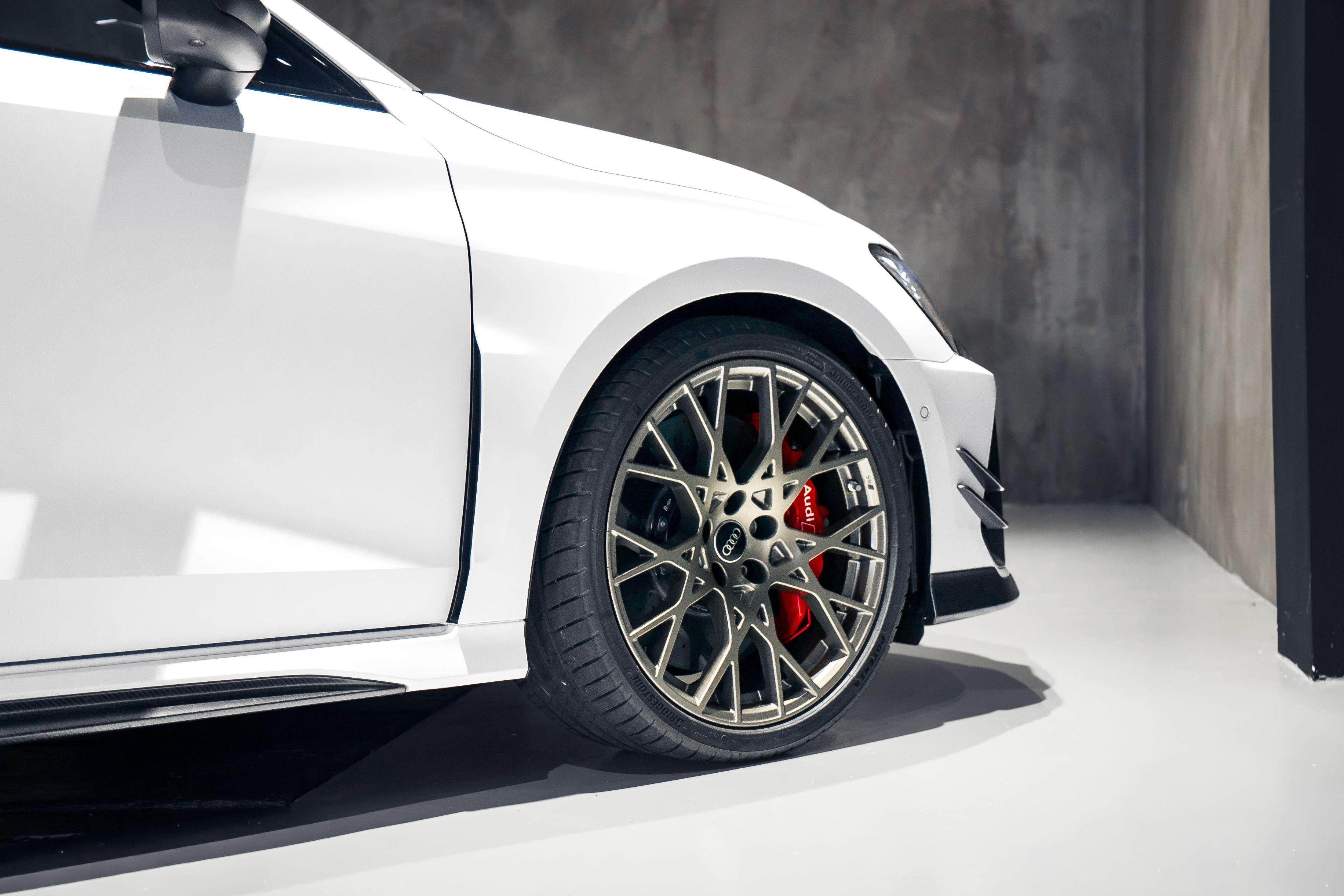 Audi RS3 Competition — photo 8