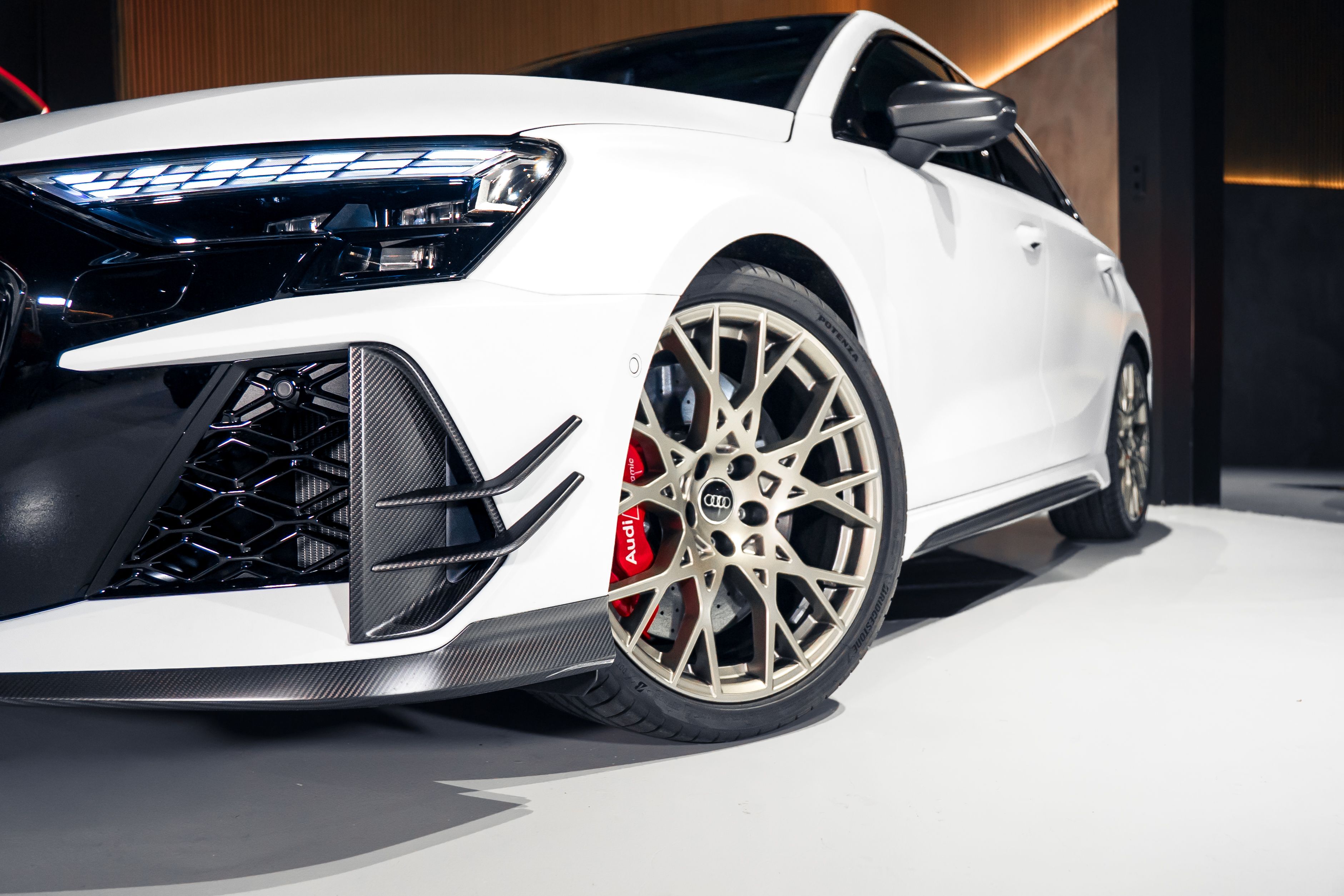 Audi RS3 Competition — photo 2