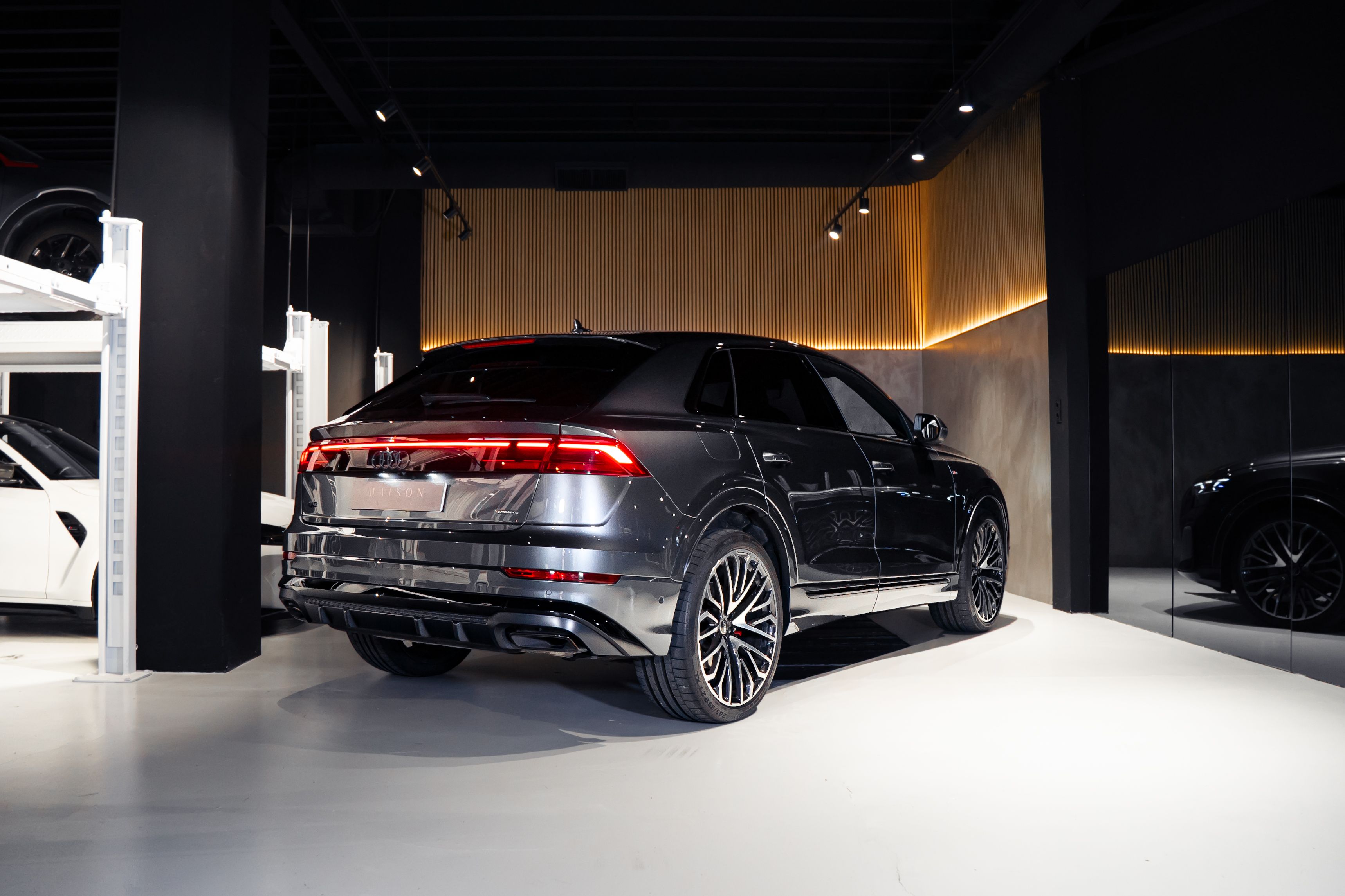 Audi  Q8 50 TDI Quattro  — photo 14