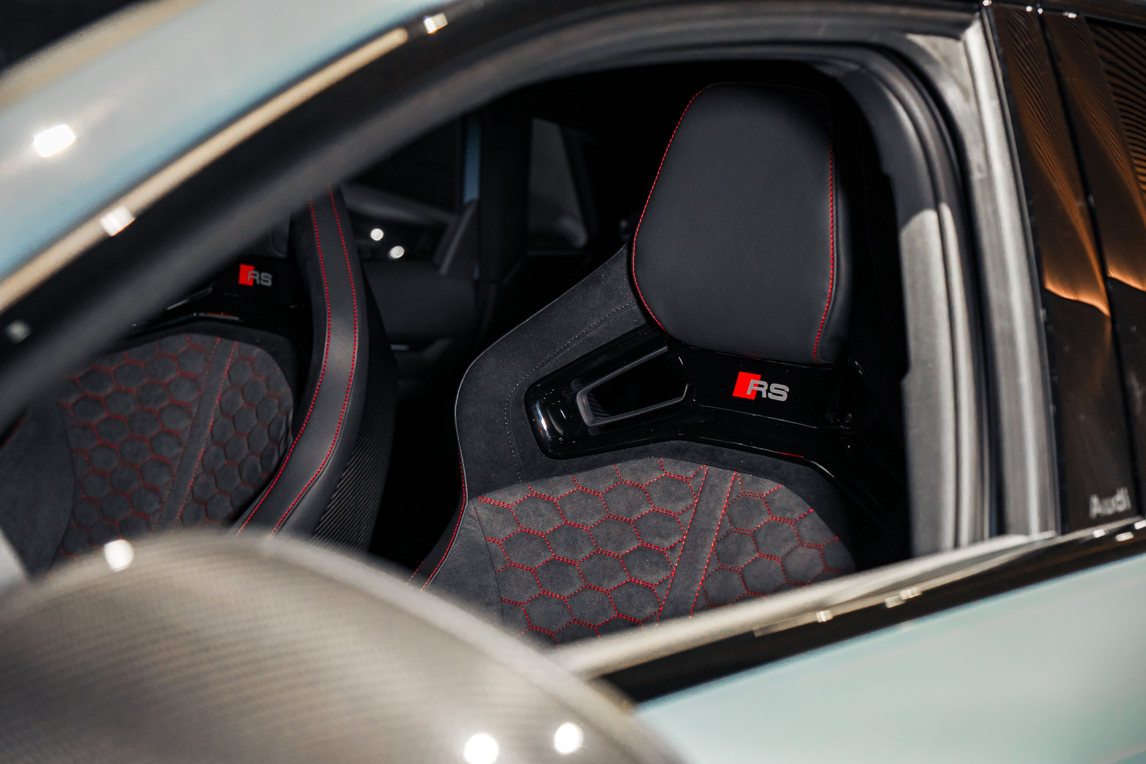 Audi RS3 Sportback — photo 11
