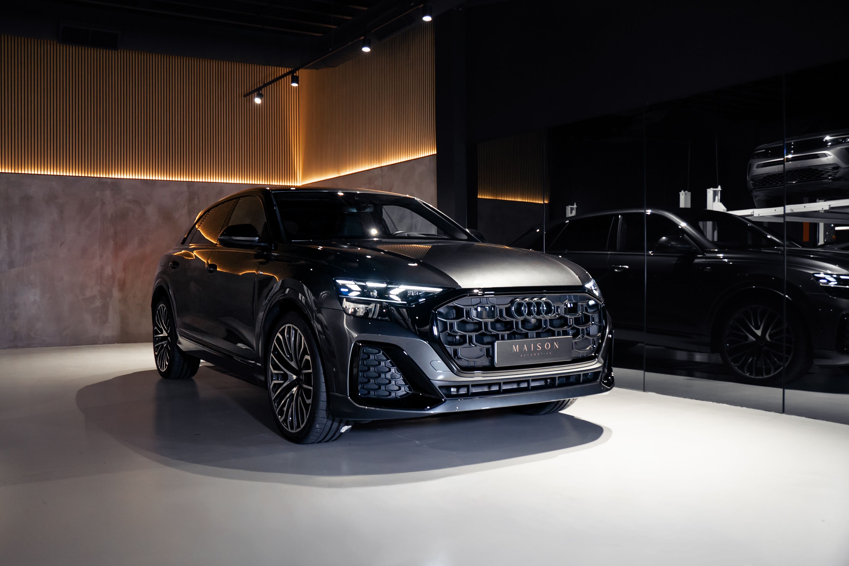 Audi  Q8 50 TDI Quattro  — photo 5