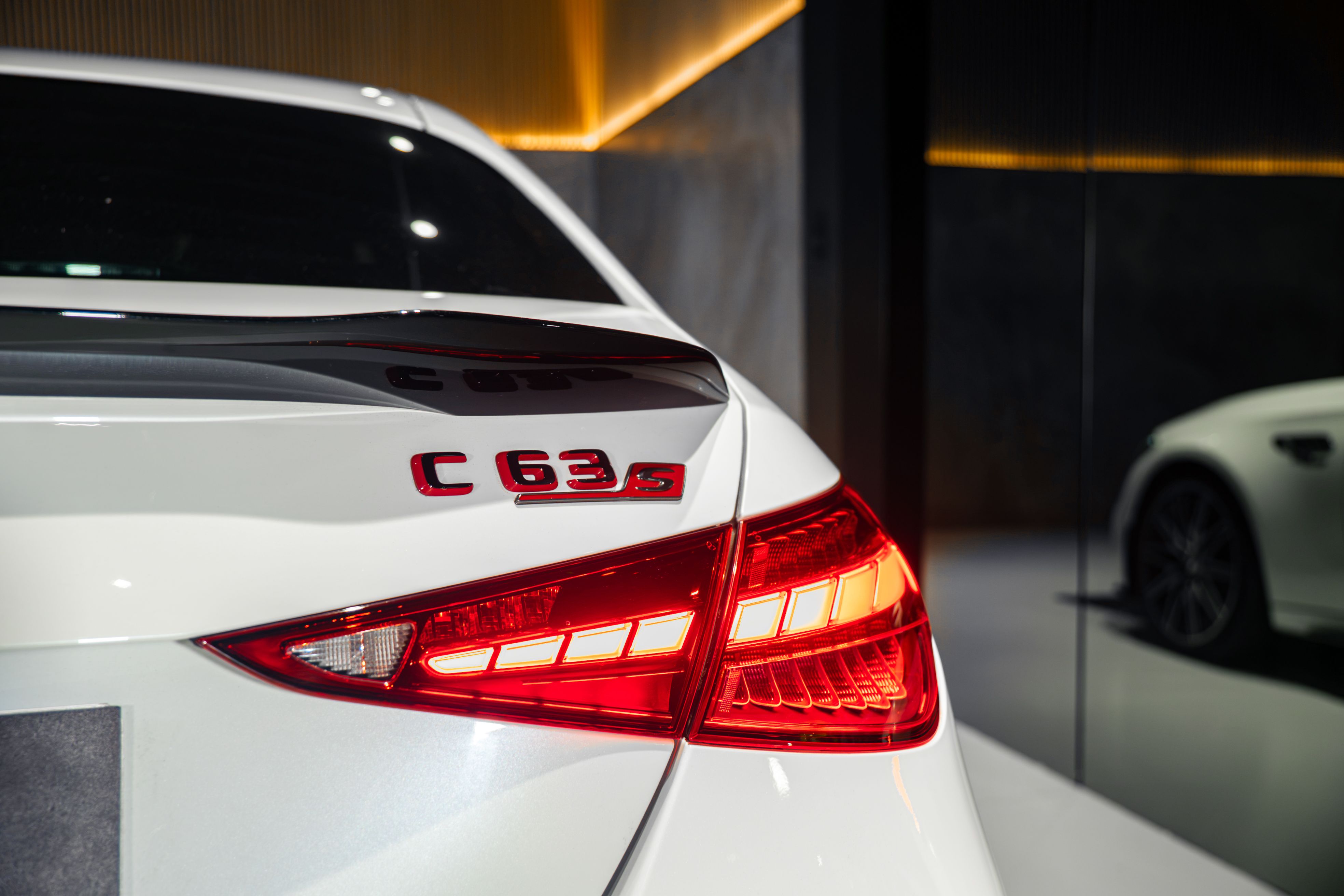 Mercedes-AMG C63 S — photo 15