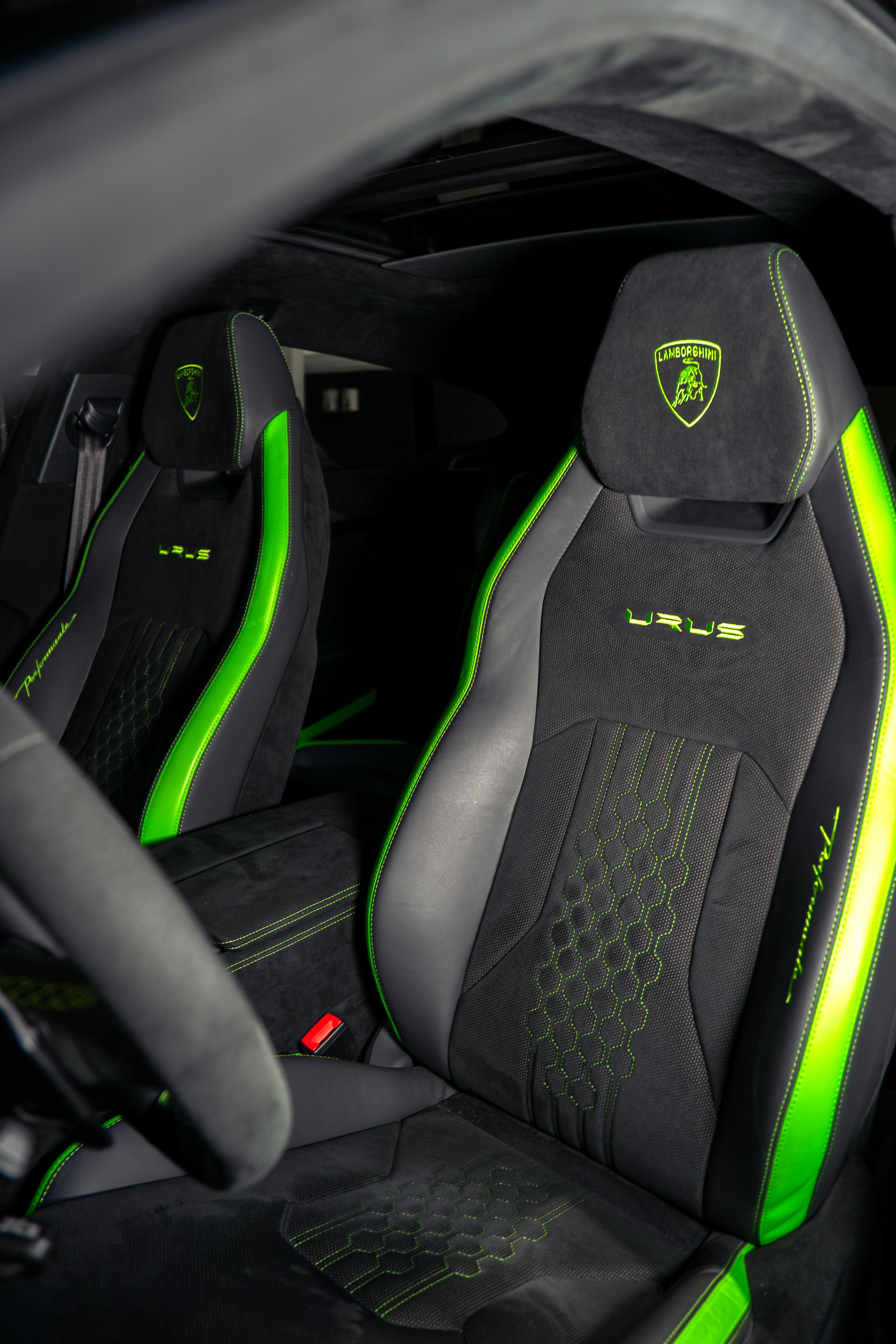 Lamborghini Urus Performante — photo 8