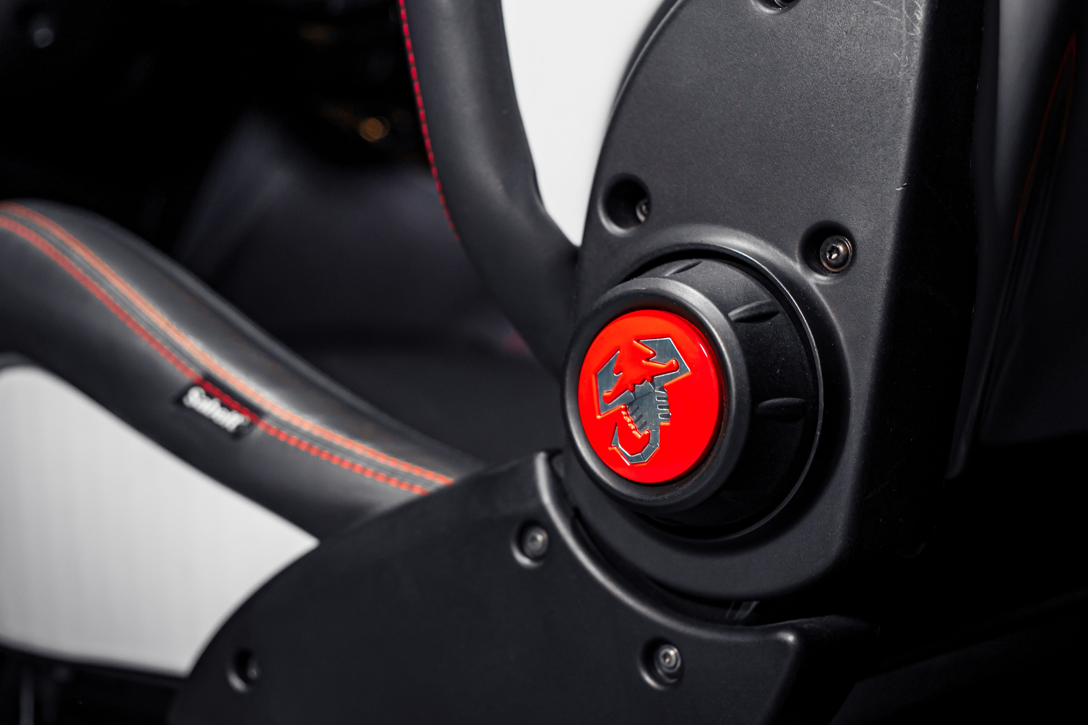 Abarth 695 Essesse — photo 9