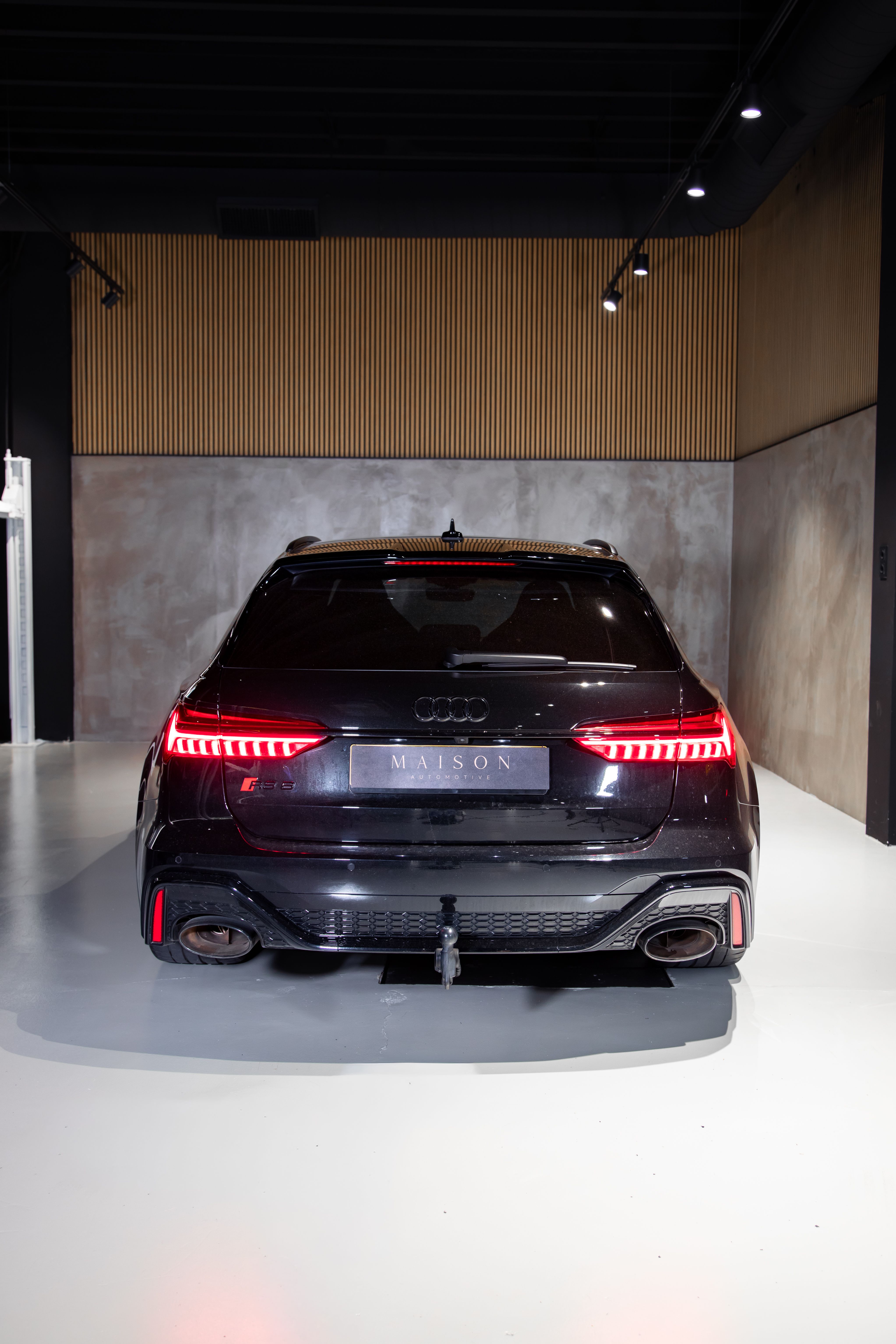 Audi RS6 Performance — foto 12