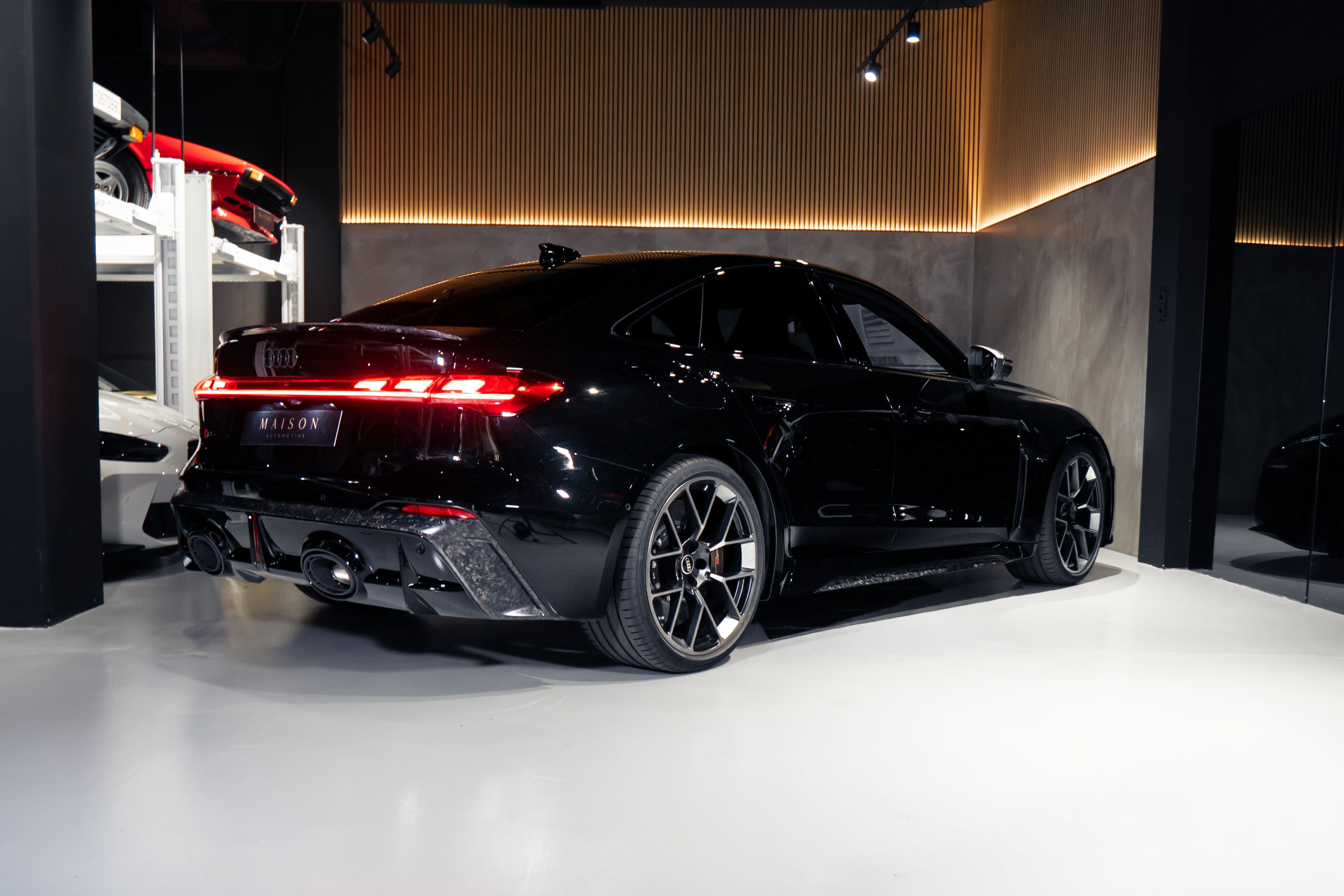 Audi RS5 Sedan  — foto 15