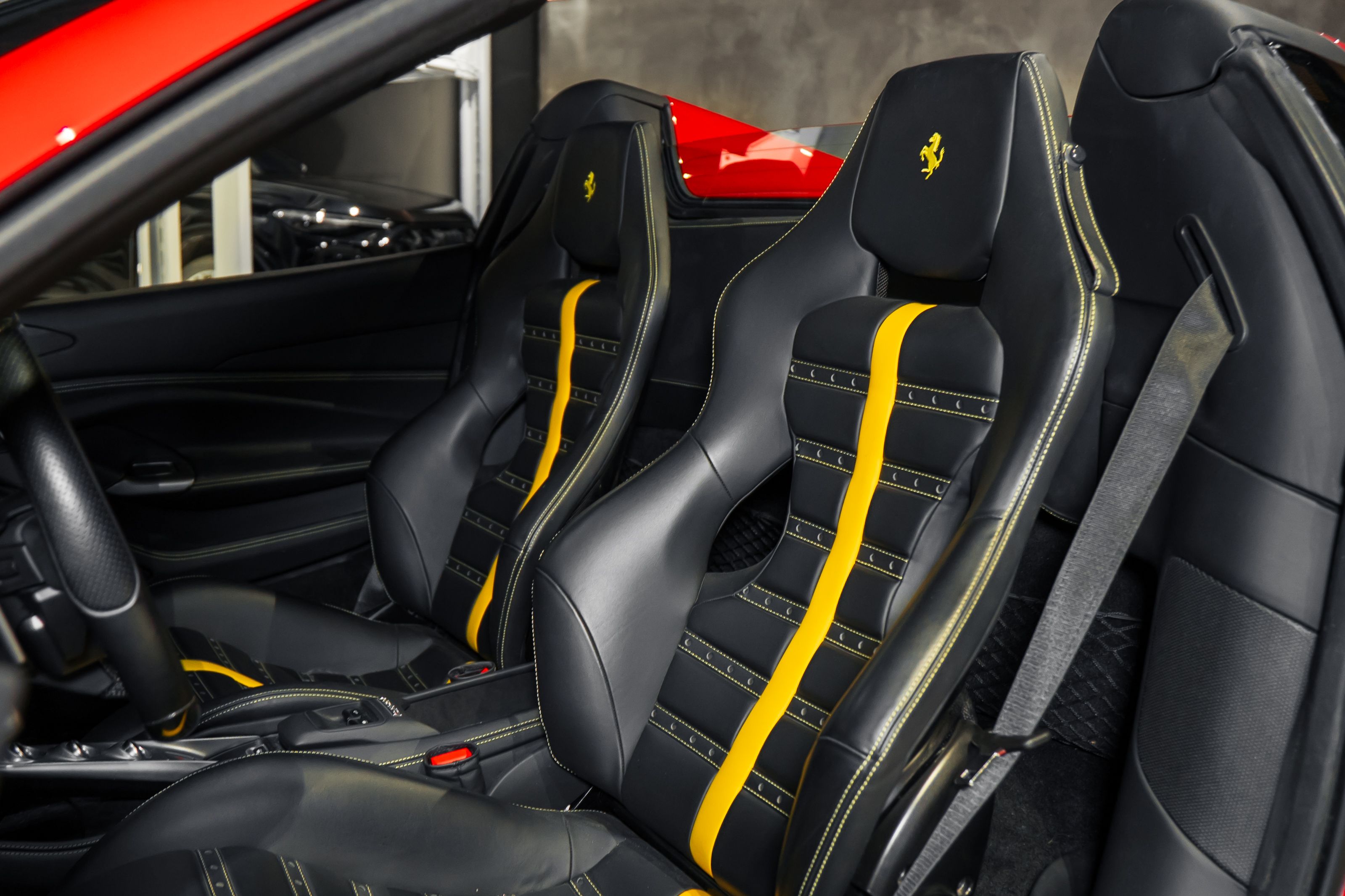 Ferrari F8 Spider  — foto 12