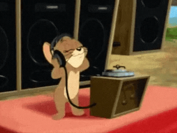 Jerry ouvindo música que ficou grudada na cabeça e se divertindo com o Fill the Song