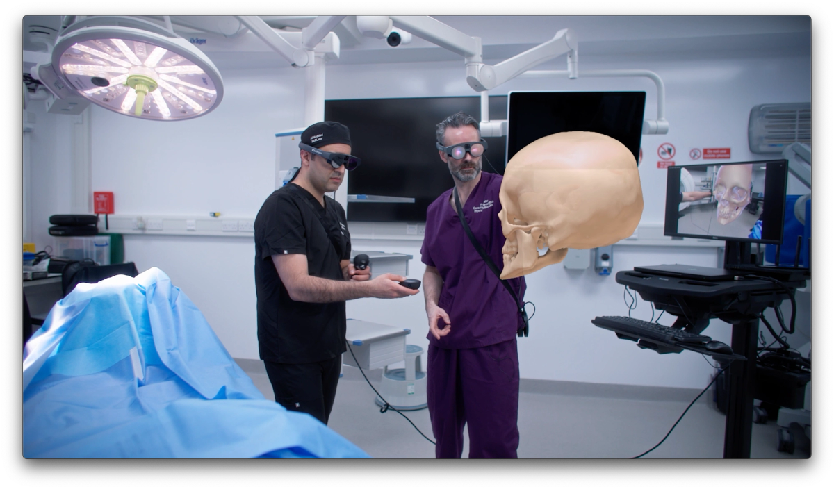 Surgeons visualising a skull in mixed reality using XRlabs SIM