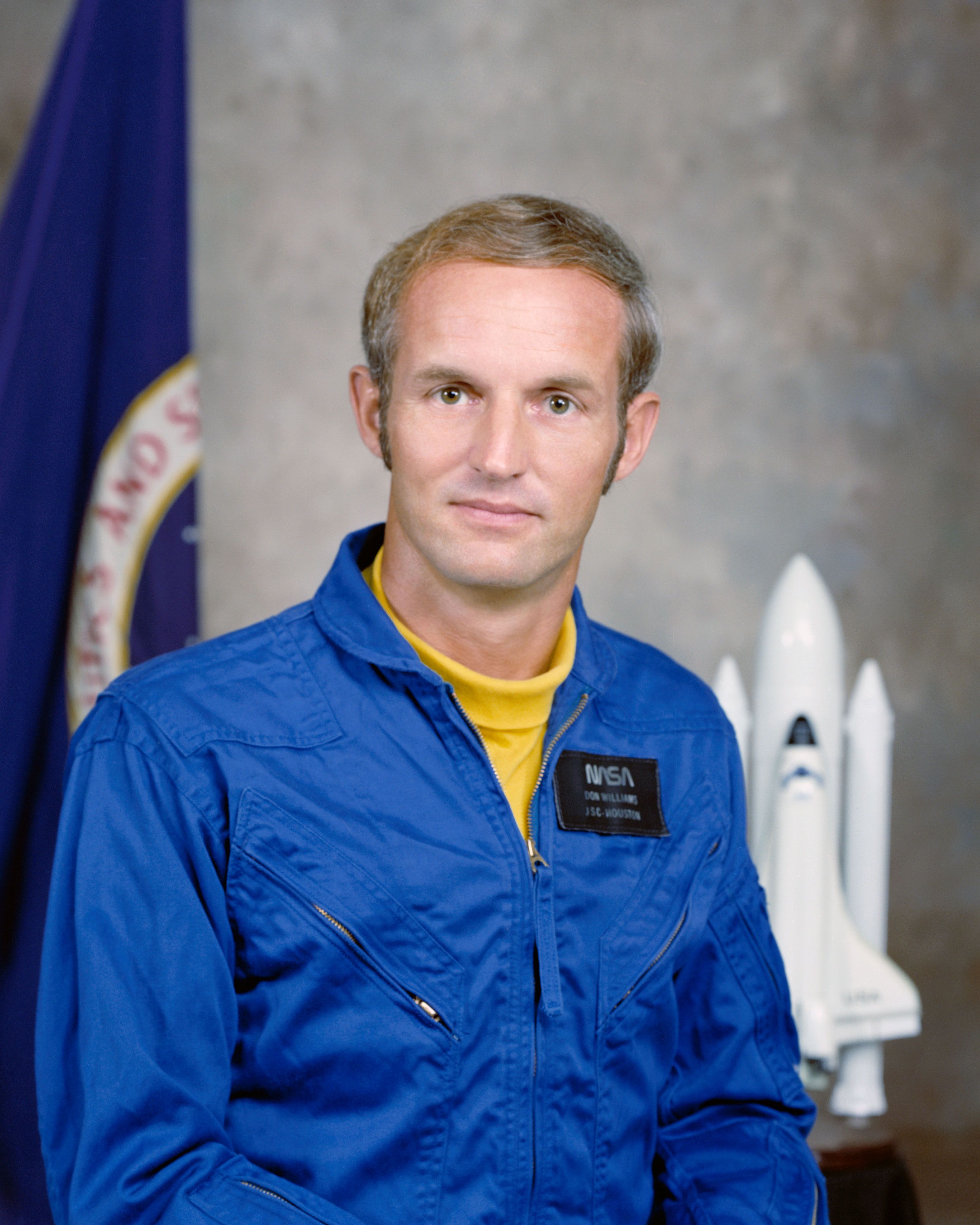 【超希少】ASTRONAUT DONALD UDF Ultra Detail Figure No.487 Disney Series 8 Astro-Naut