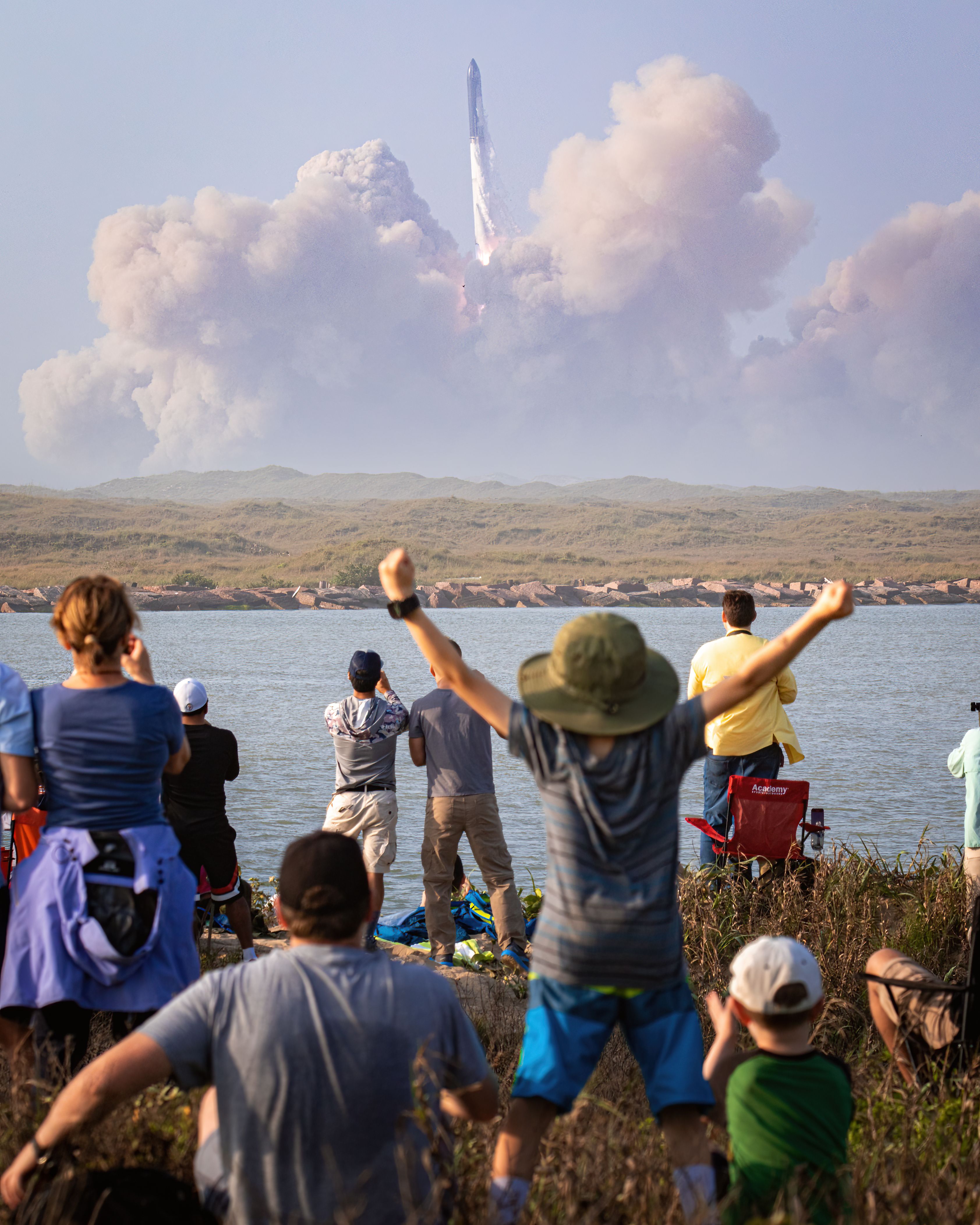 Starship Super Heavy Flight Test 6
