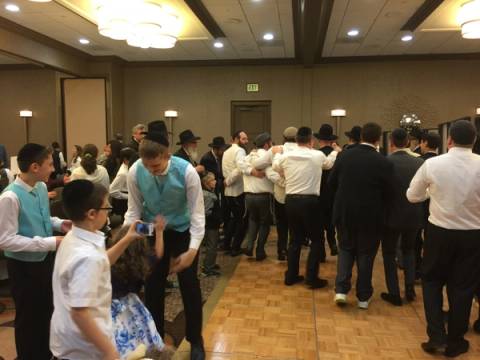 Reuven and Leah's chatuna, photo 38
