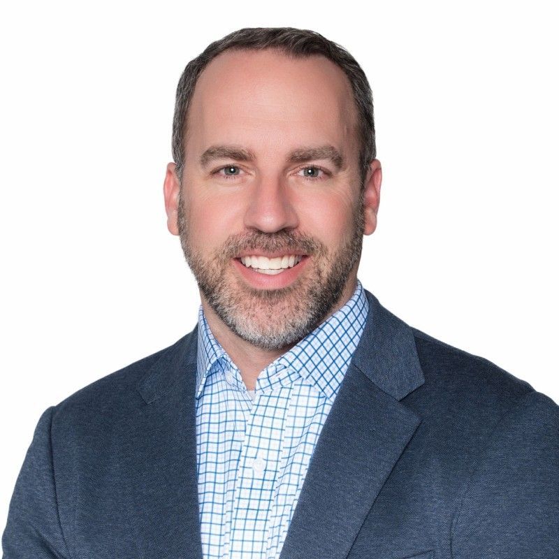 Brett Todé portrait