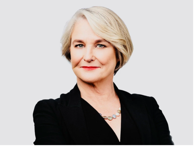 Louise McElvogue portrait