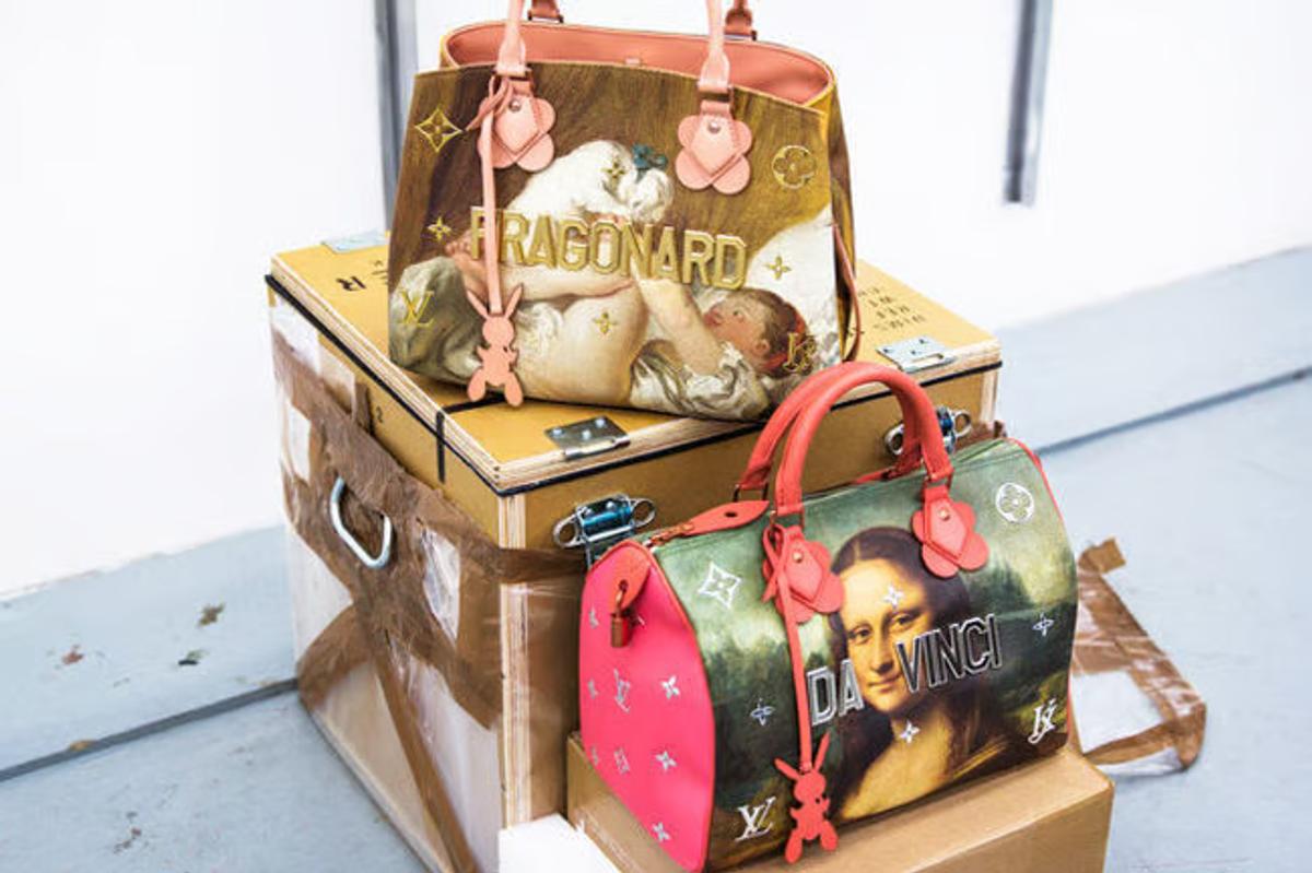 Borrowed Aura and Spectacle: By using classical paintings, this Louis Vuitton x Jeff Koons collaboration underscores the fragility of the traditional luxury model, meaning must be imported from high art and history, rather than emerging from the product's inherent intent and material.